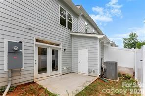 1030 Beatty Woods Drive — Belmont