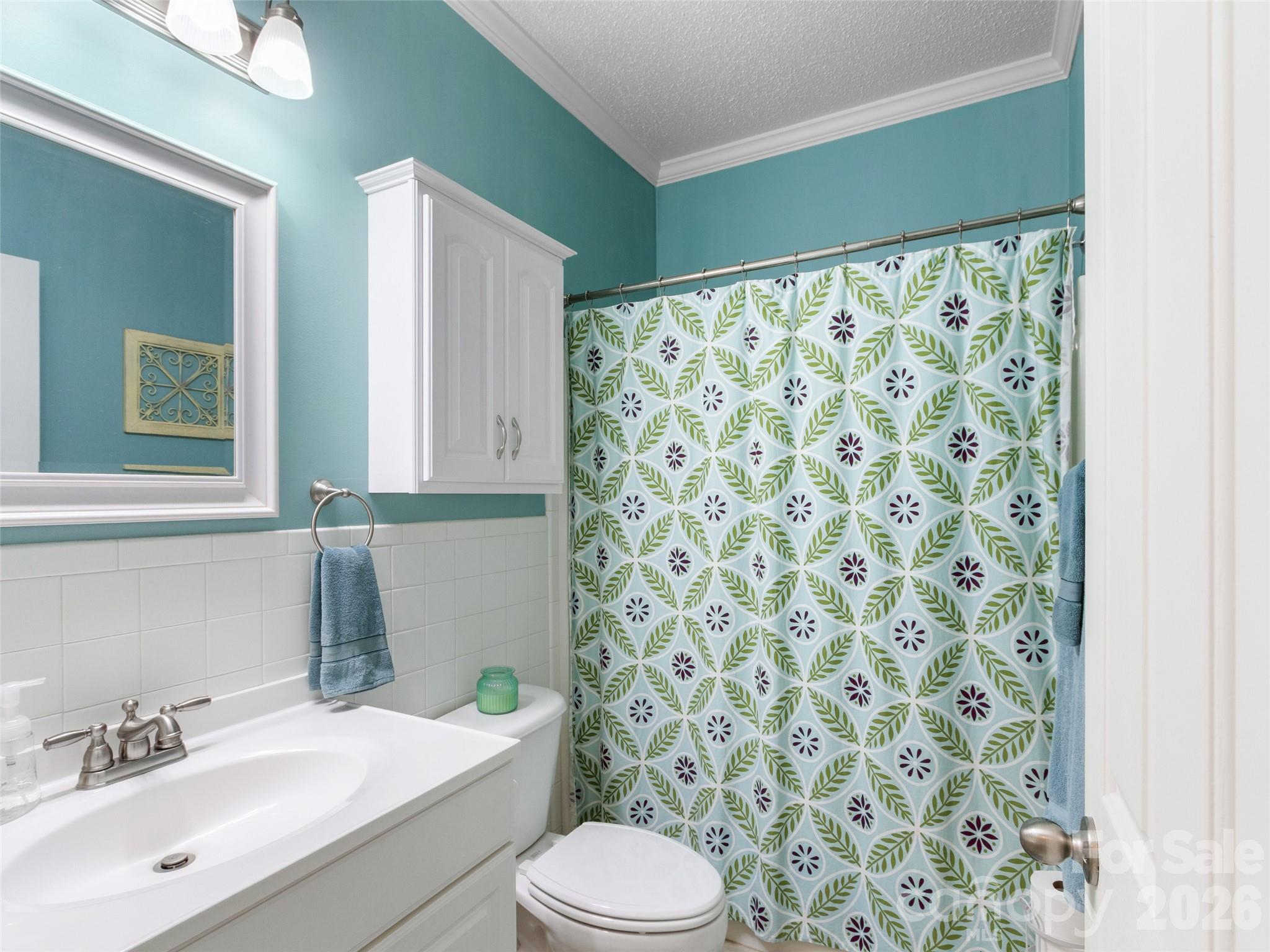 33 Copper Penny Lane — Burnsville
