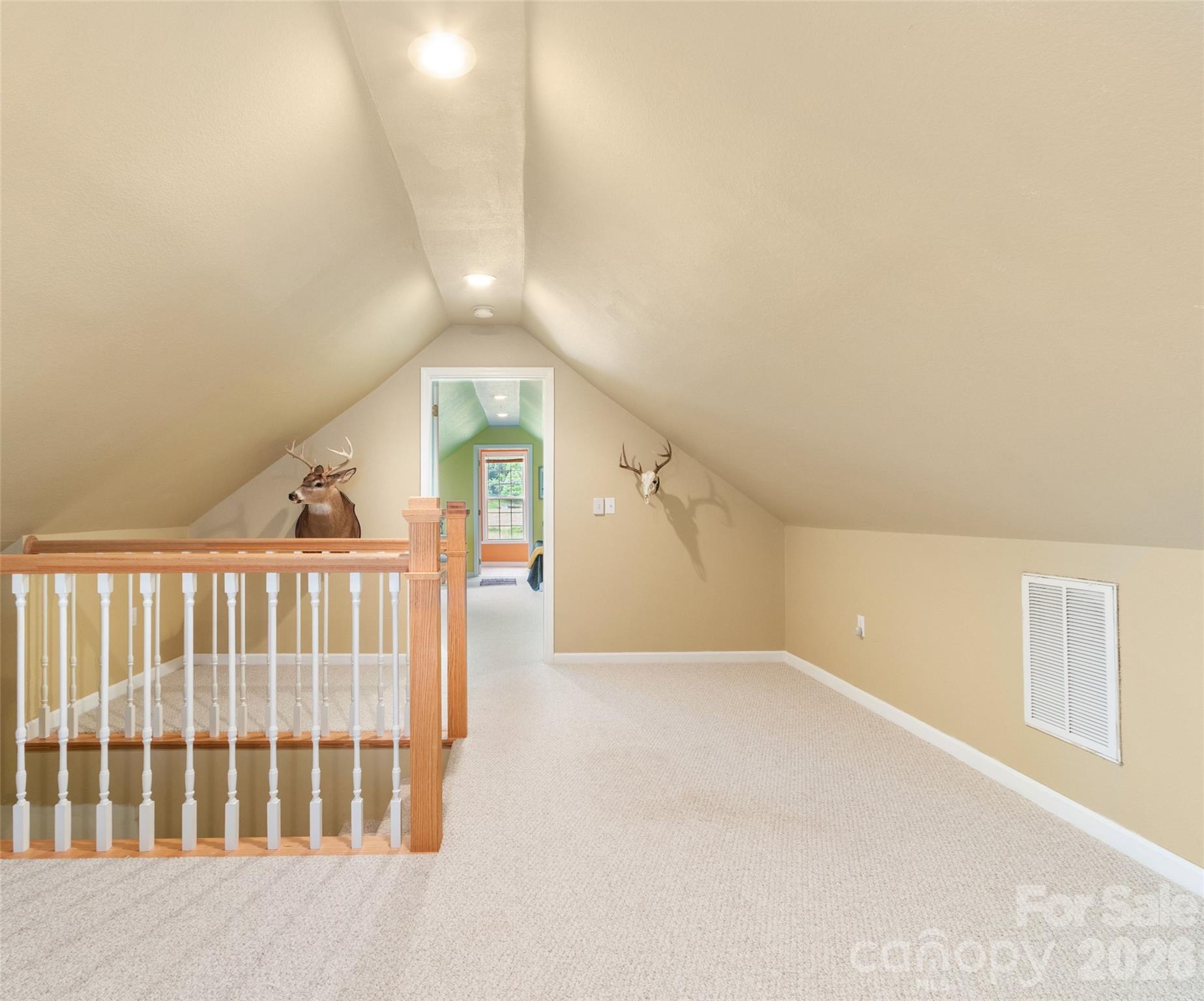 33 Copper Penny Lane — Burnsville
