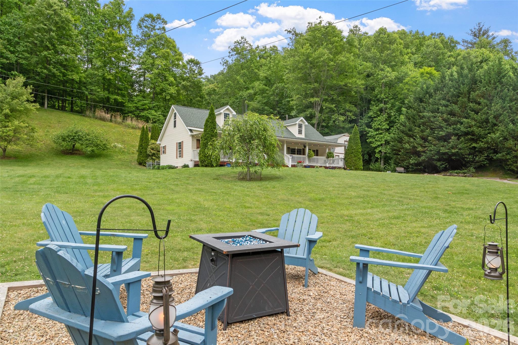 33 Copper Penny Lane — Burnsville