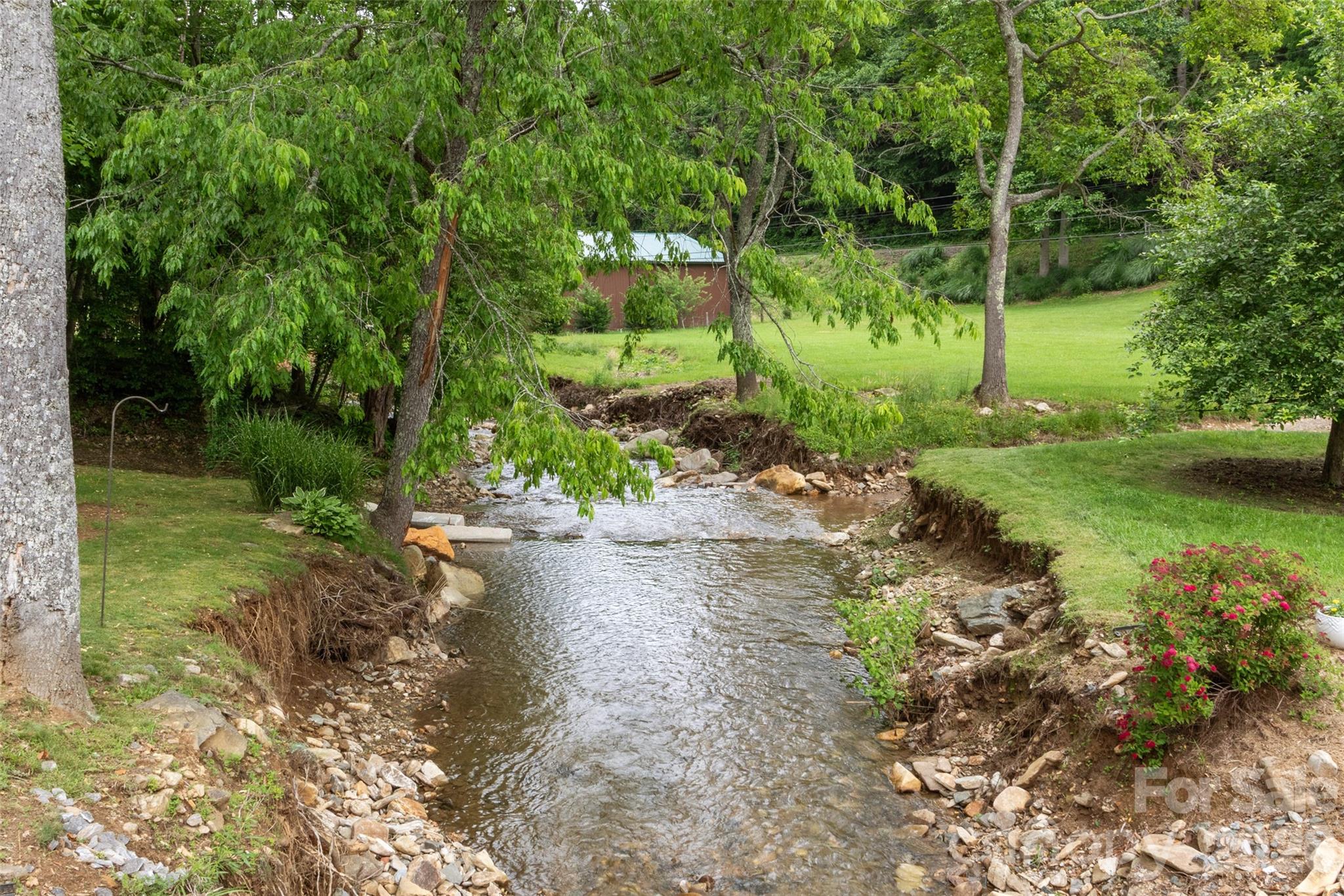 33 Copper Penny Lane — Burnsville