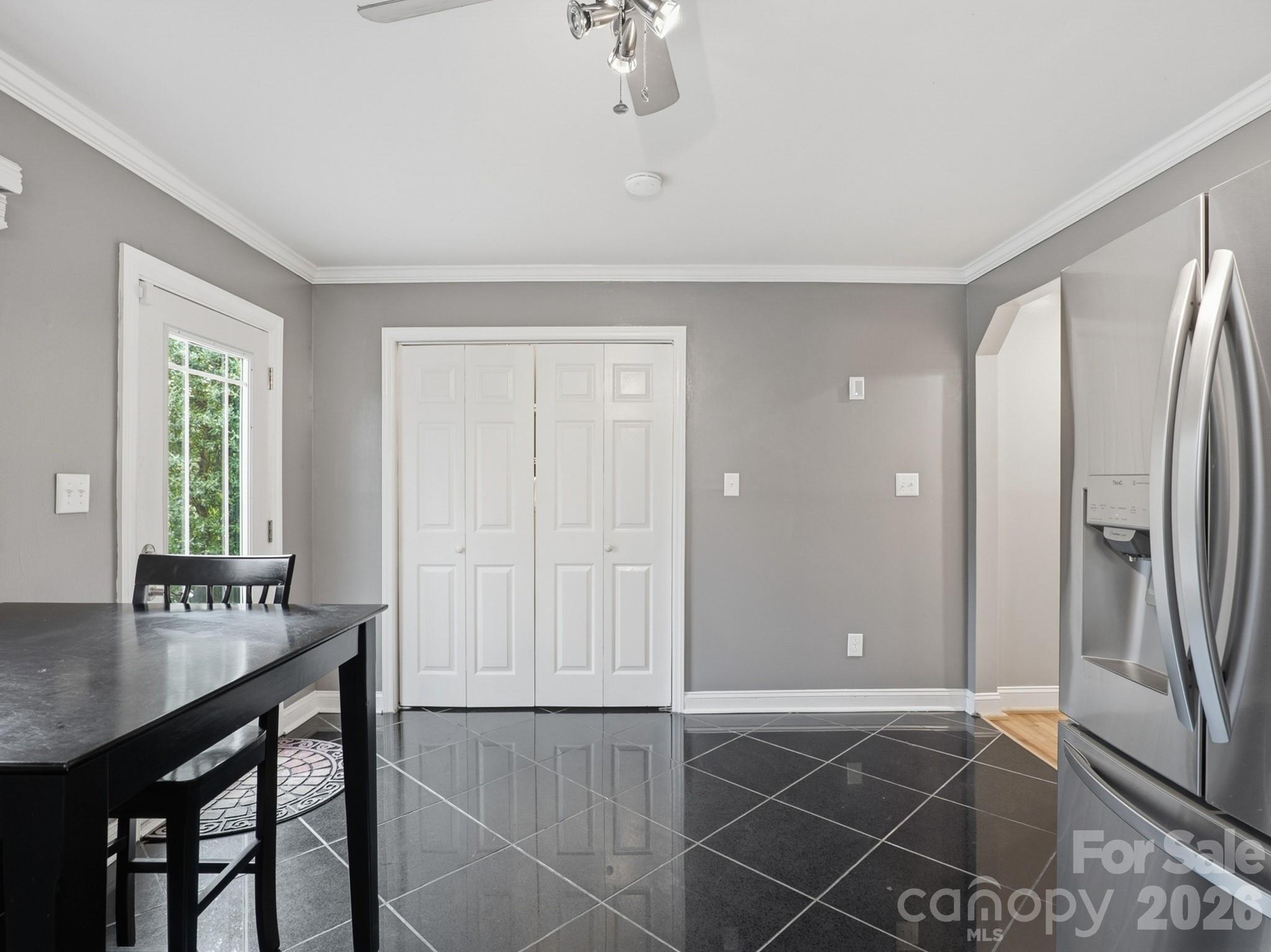 2101 Jackson Street — Belmont