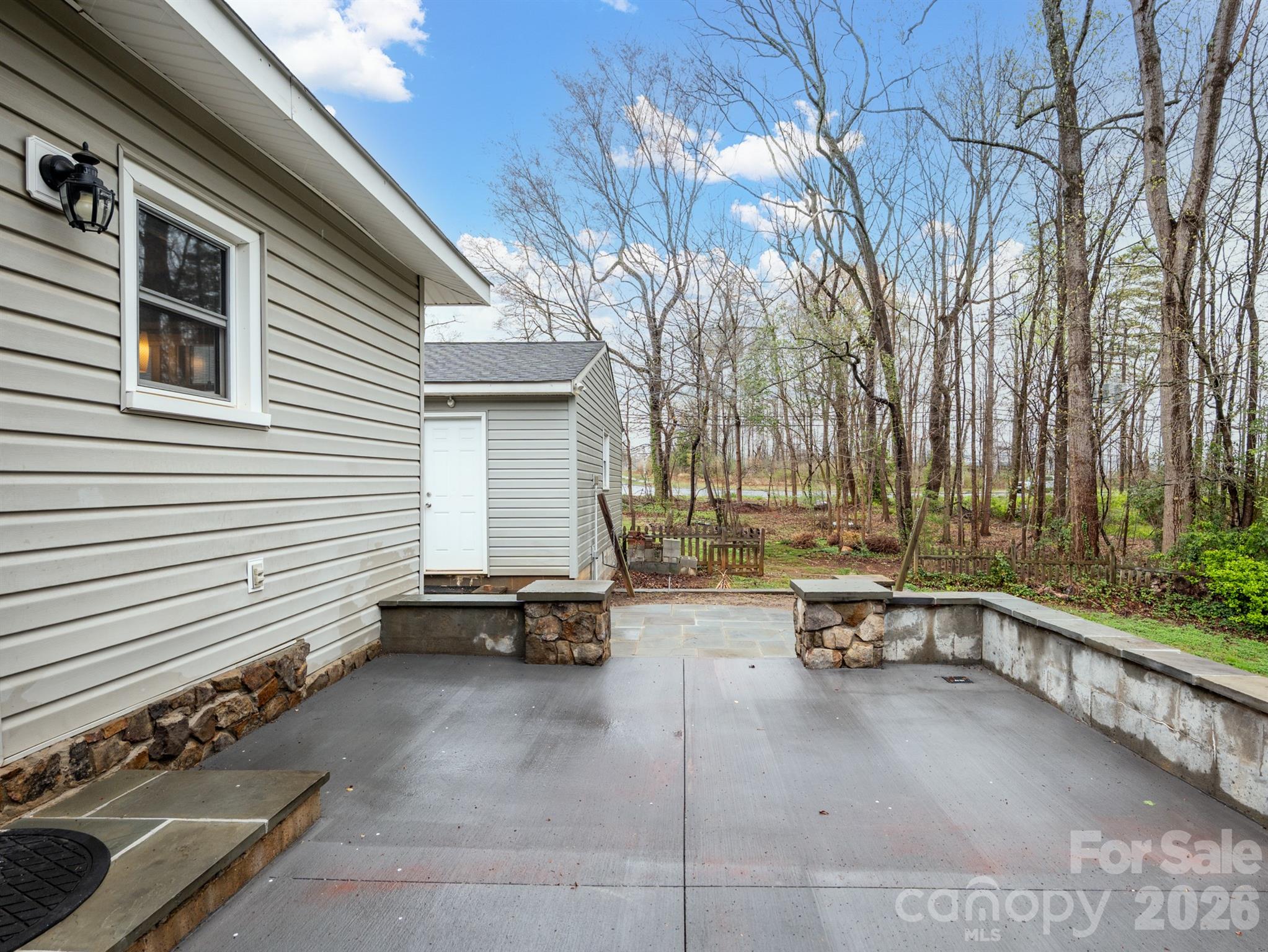 2101 Jackson Street — Belmont