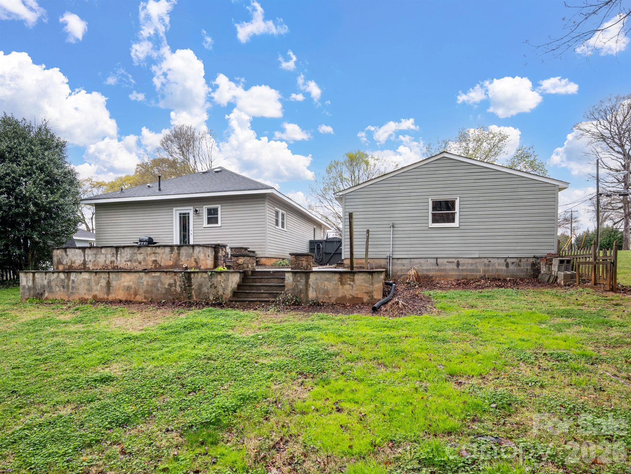 2101 Jackson Street — Belmont