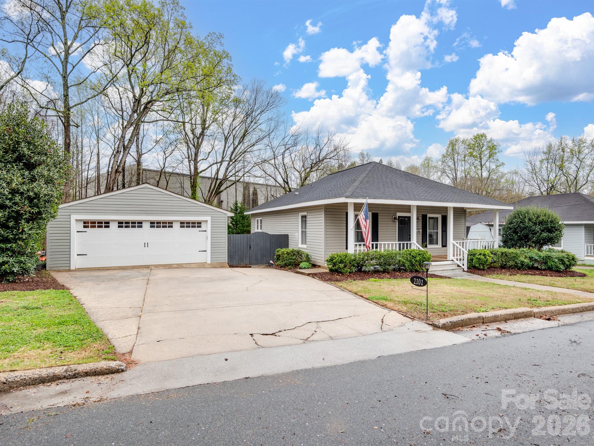 2101 Jackson Street — Belmont