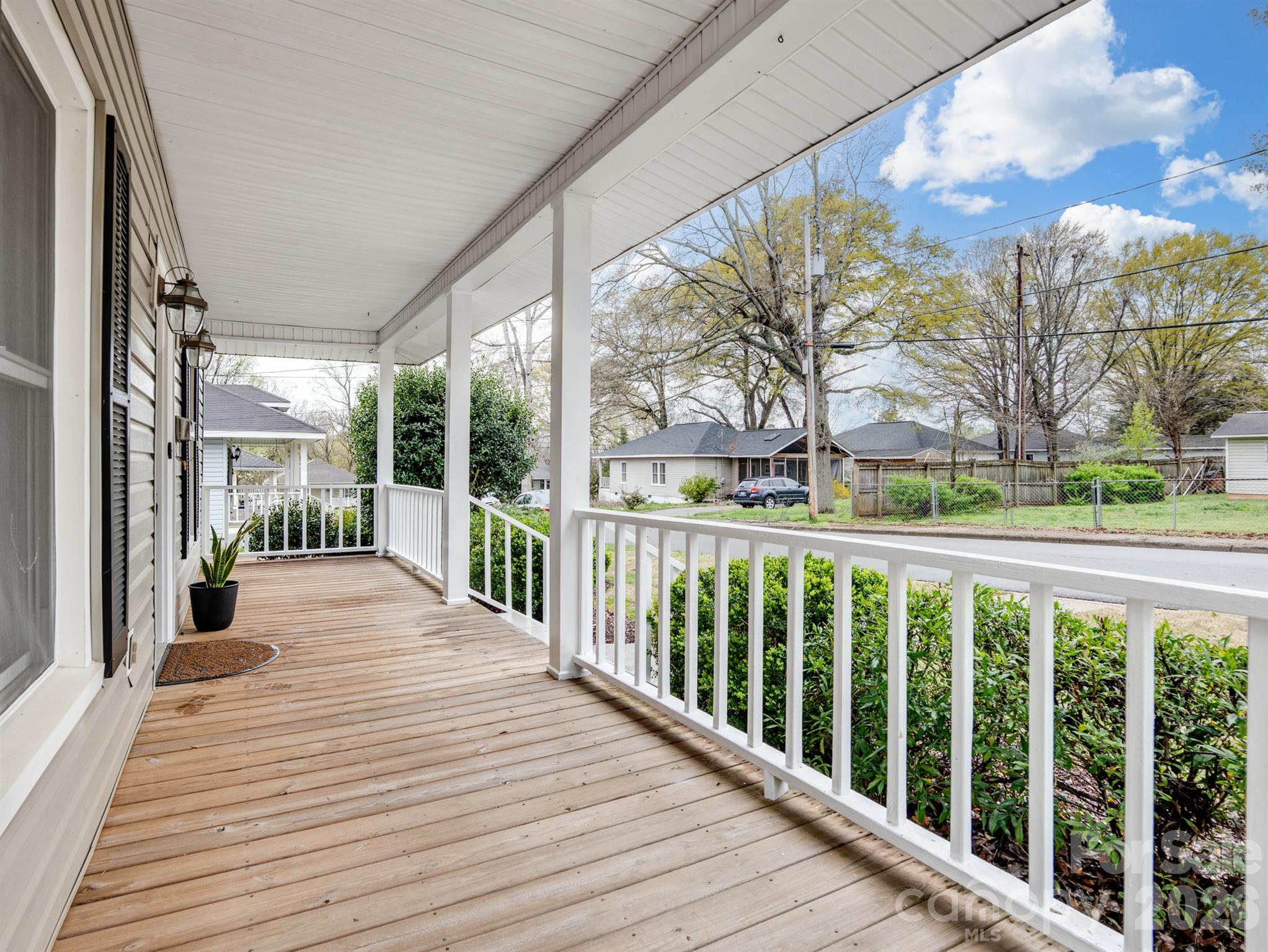 2101 Jackson Street — Belmont