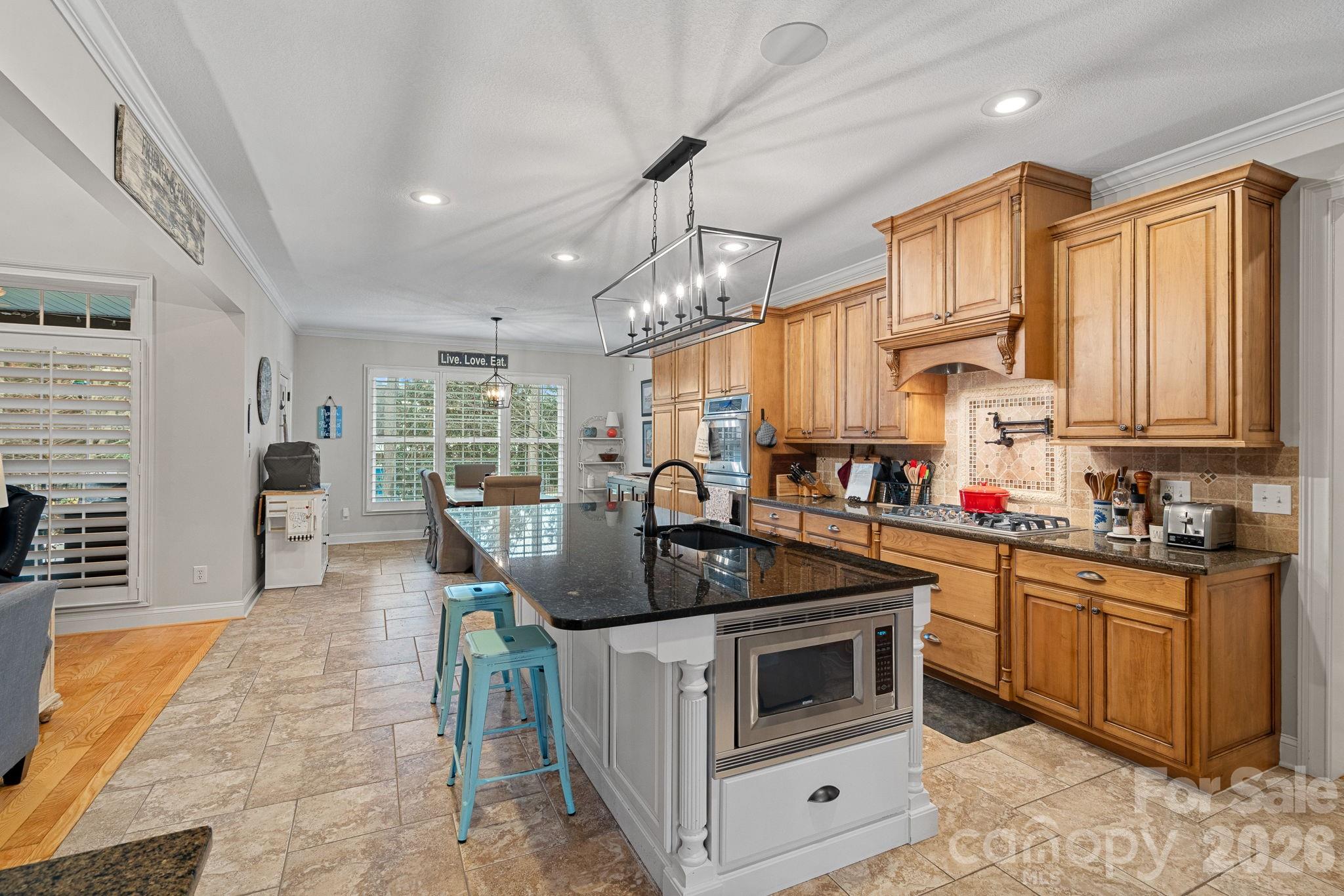 7832 Chapel Creek Drive — Denver