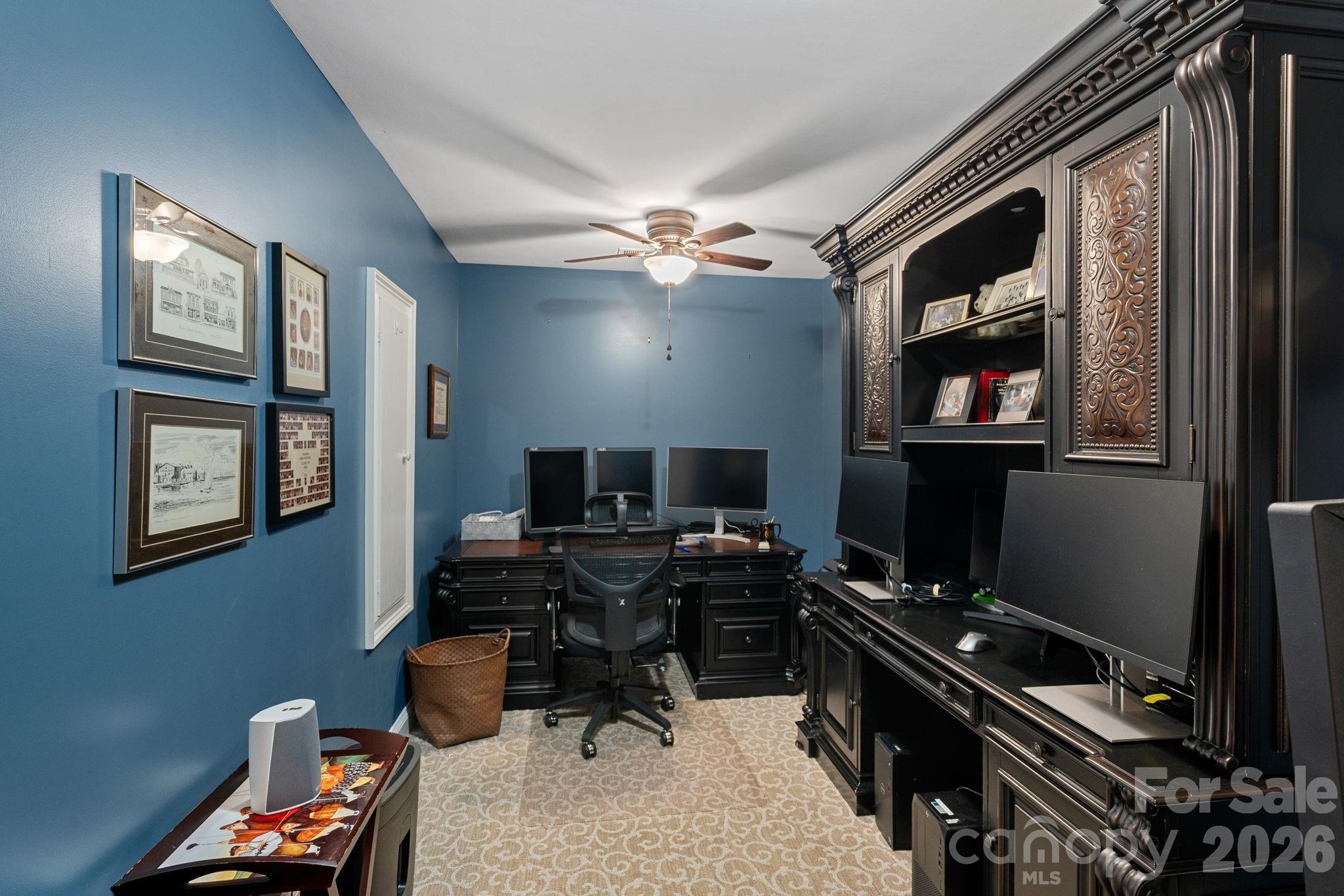 7832 Chapel Creek Drive — Denver