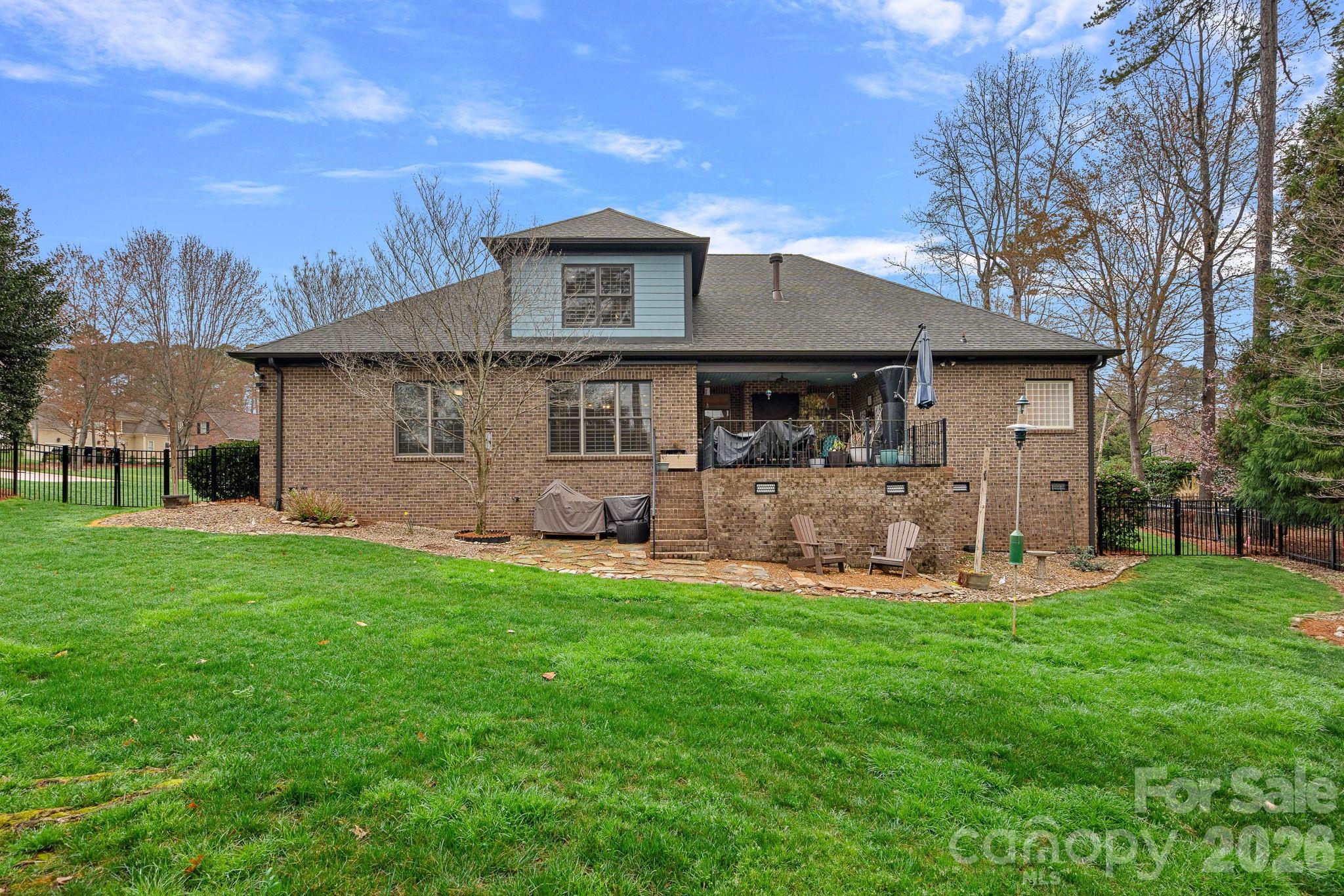 7832 Chapel Creek Drive — Denver