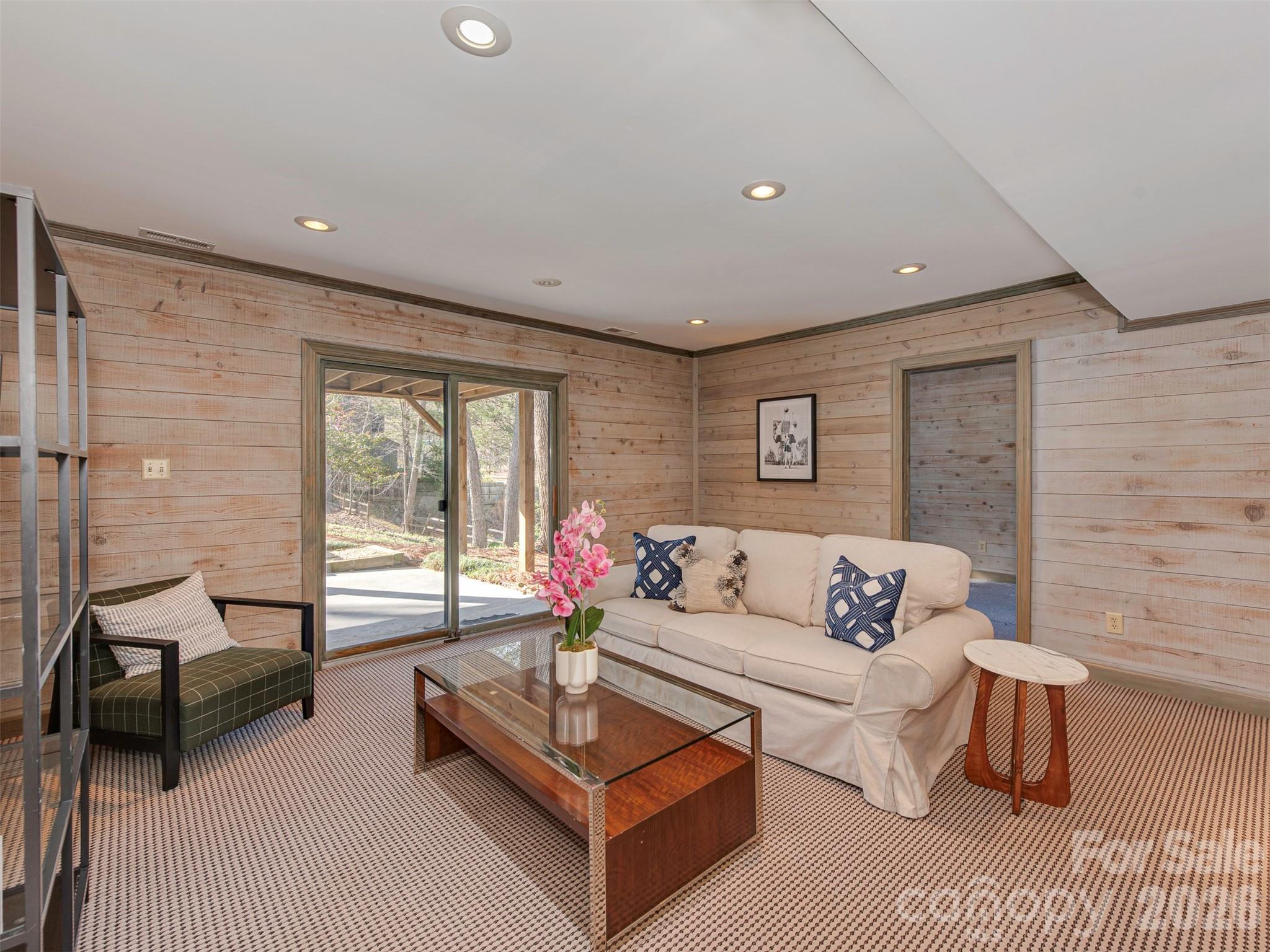 7244 Terrace Drive — Charlotte