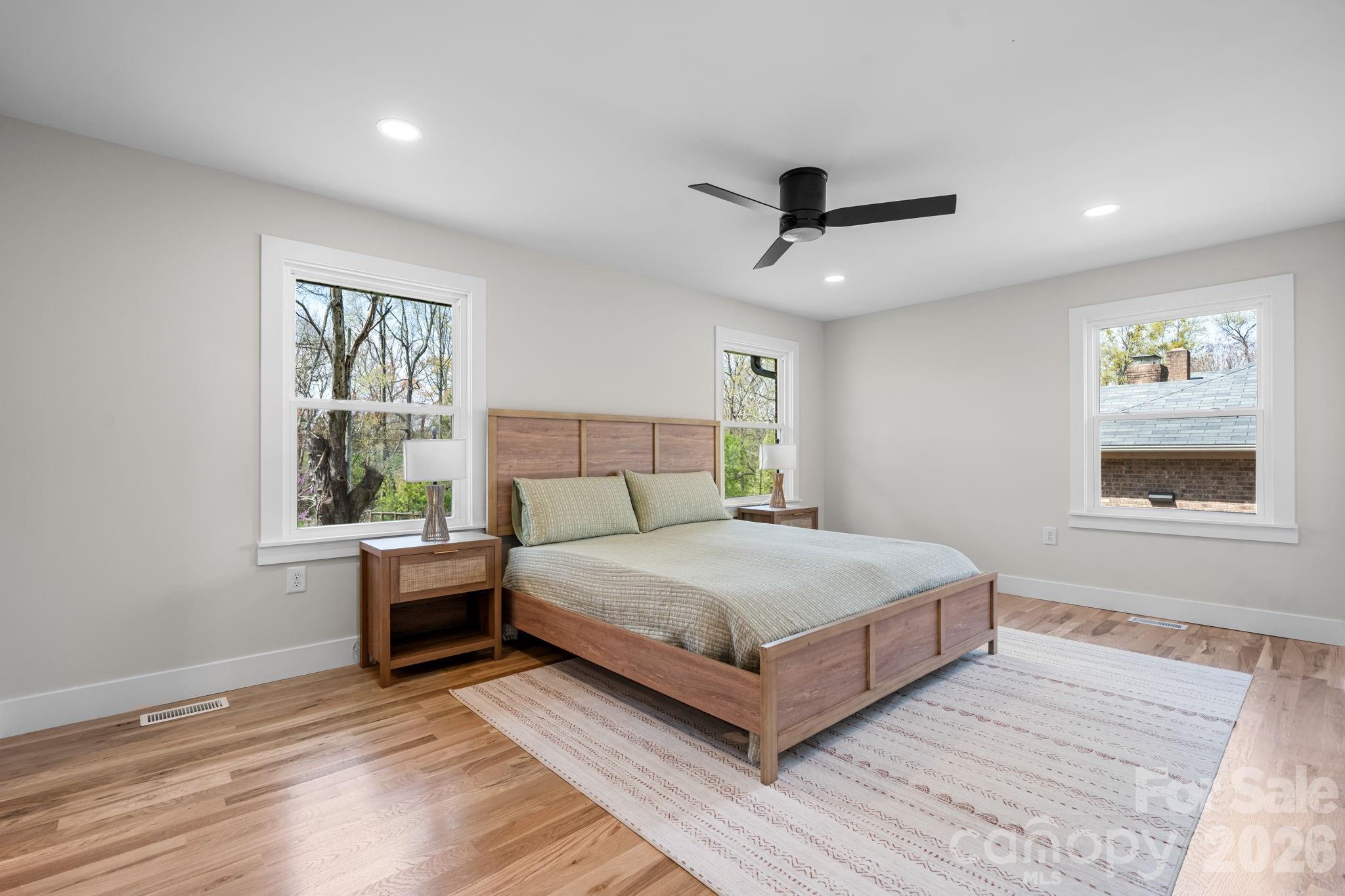 715 Sunridge Drive — Lincolnton