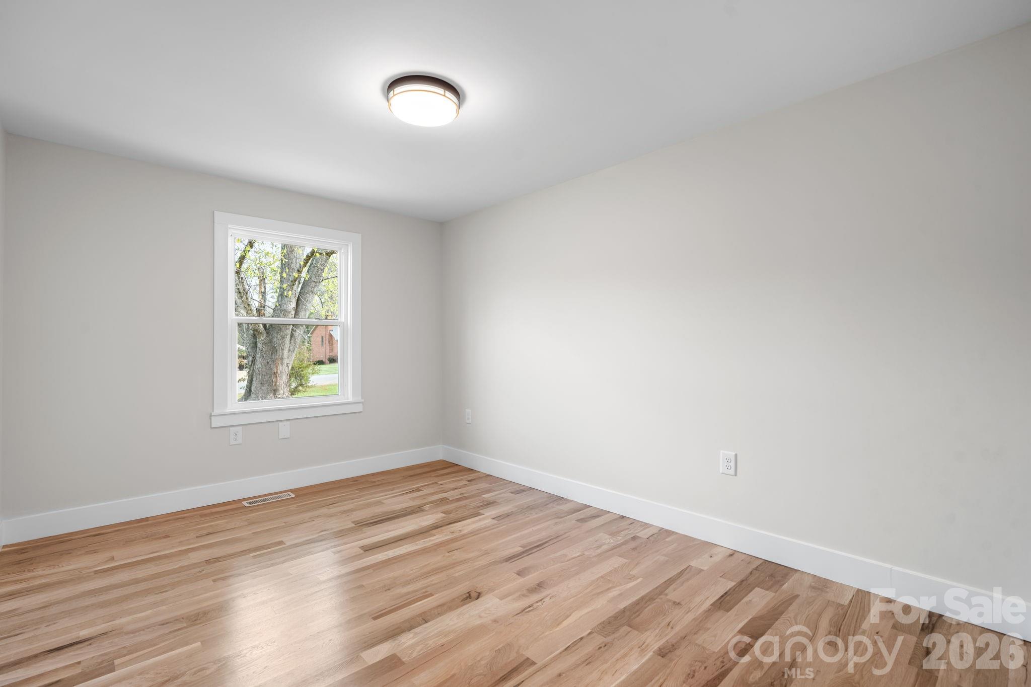 715 Sunridge Drive — Lincolnton