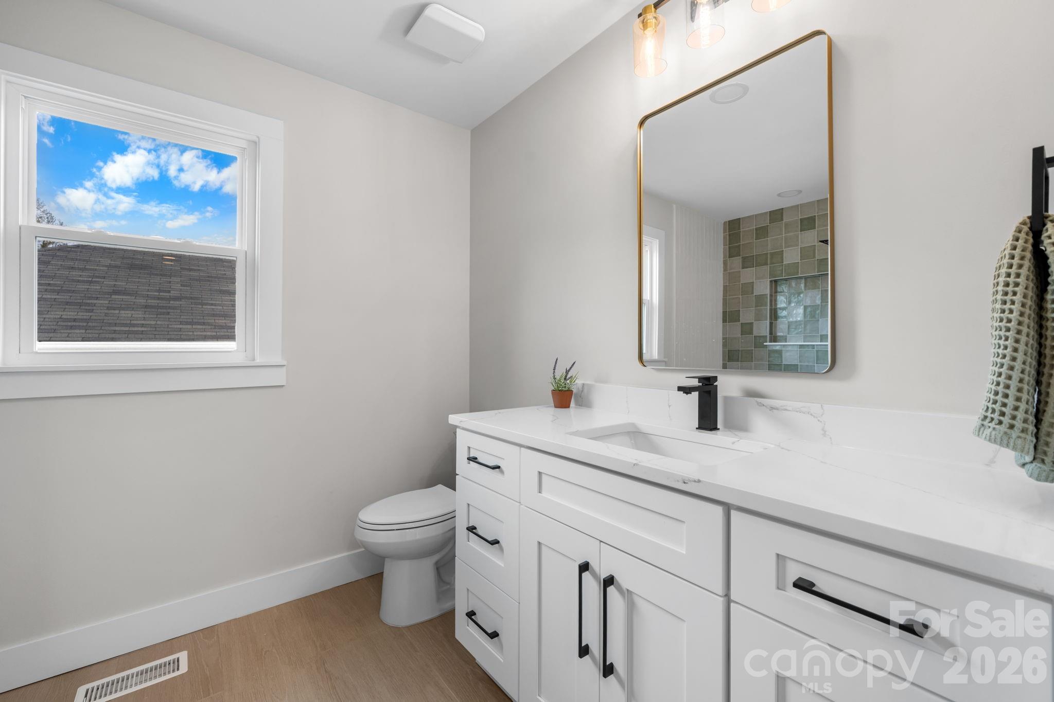 715 Sunridge Drive — Lincolnton