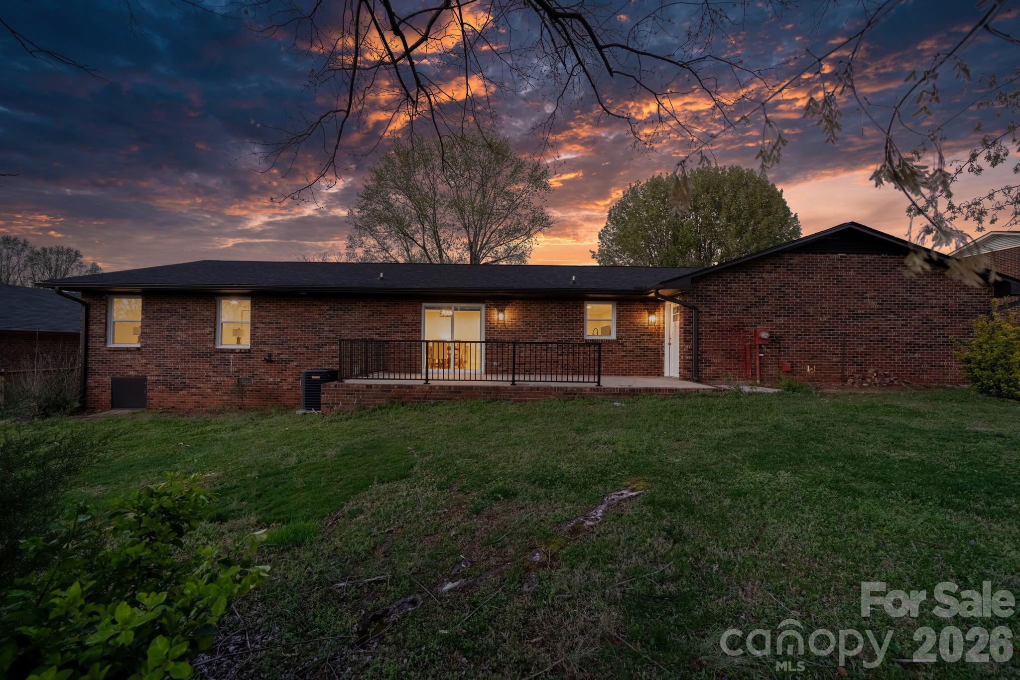 715 Sunridge Drive — Lincolnton