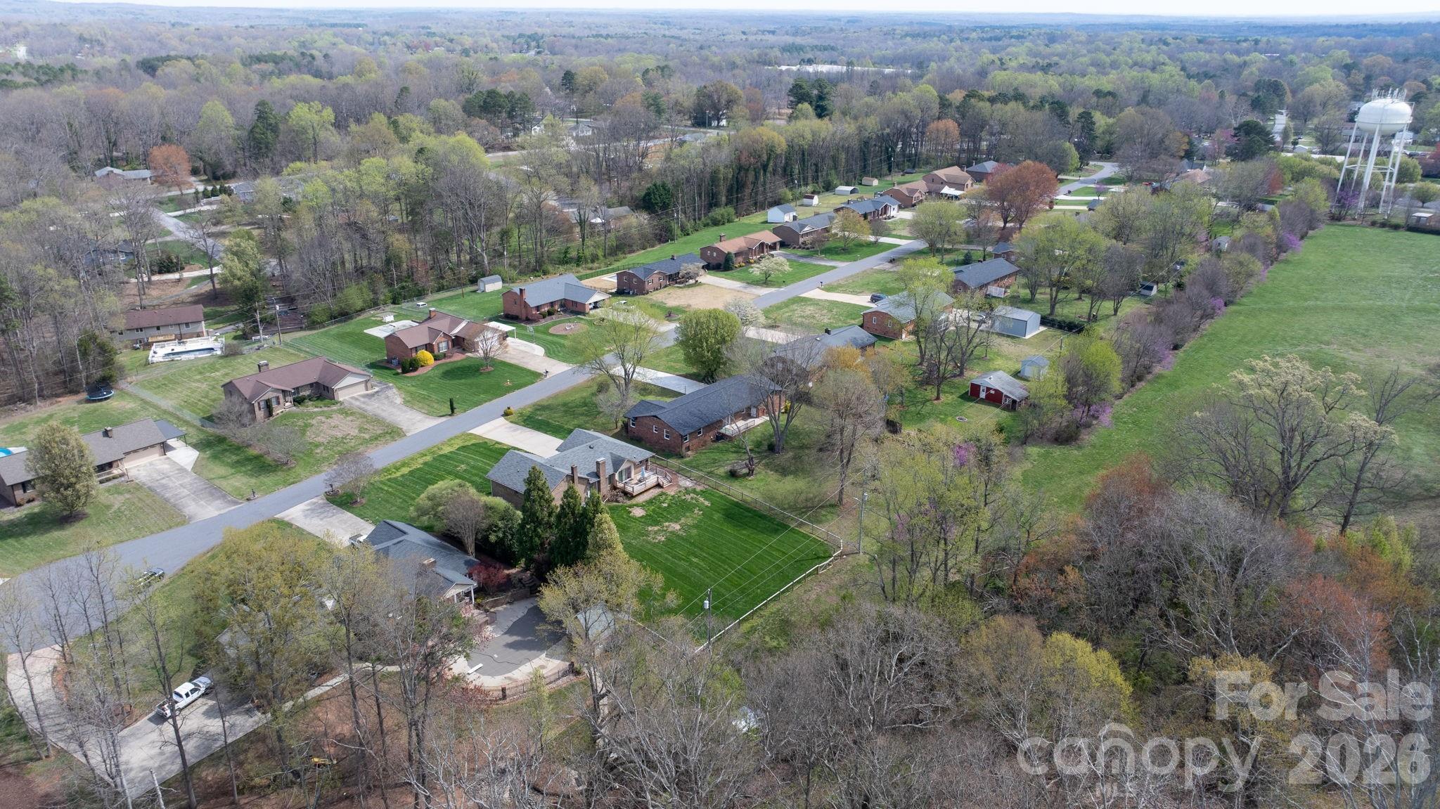 715 Sunridge Drive — Lincolnton