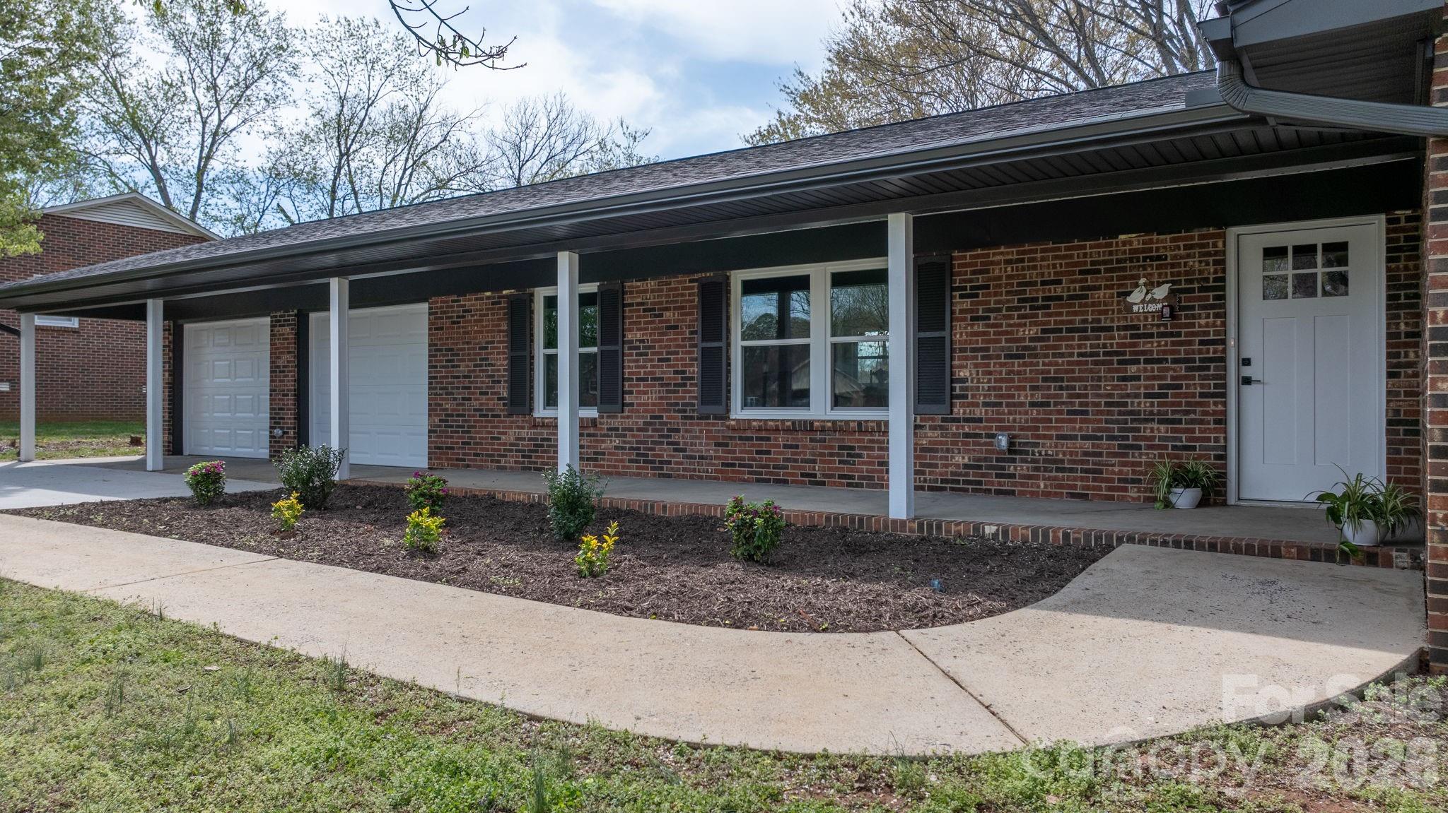 715 Sunridge Drive — Lincolnton