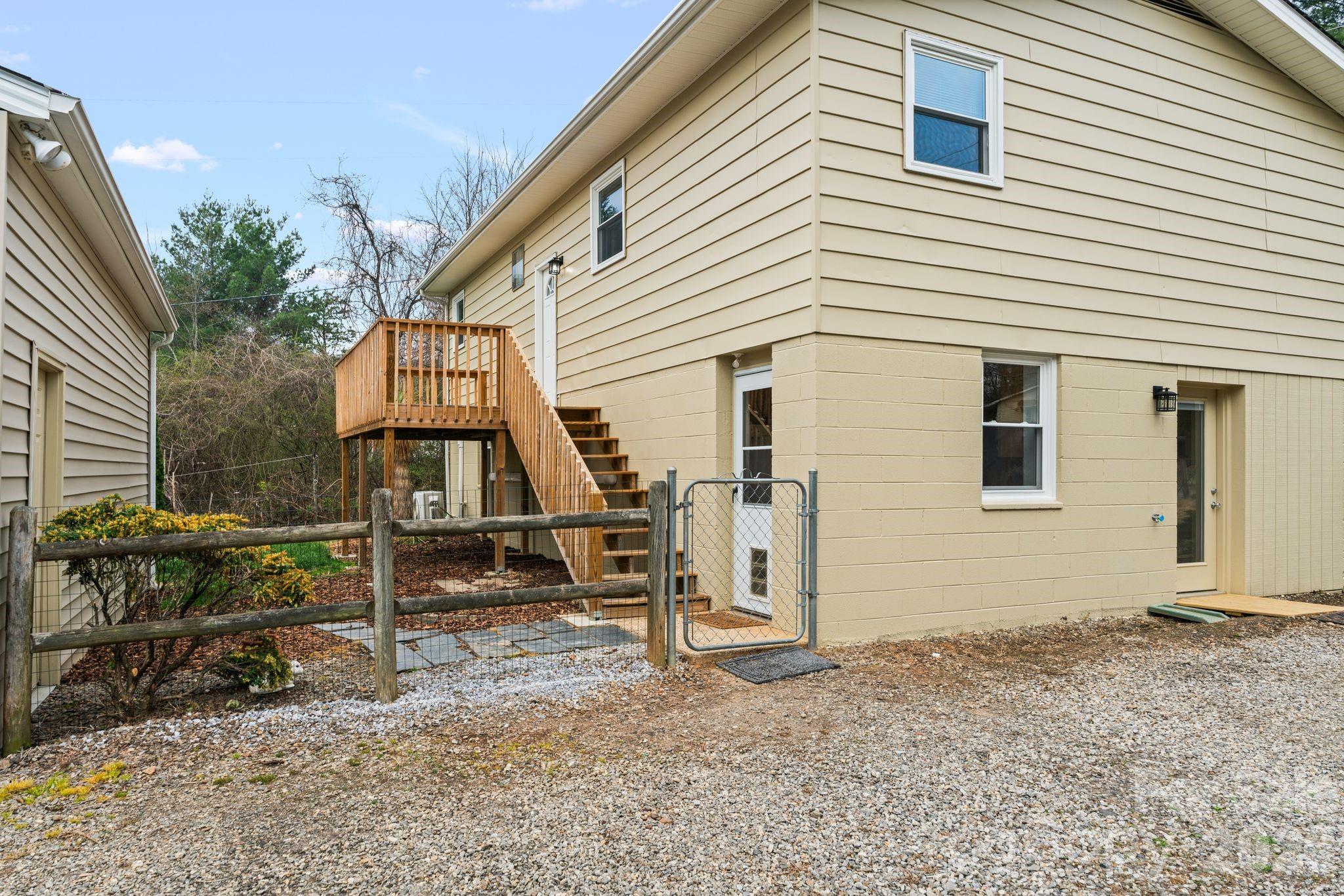26 Cedar Hill Road — Asheville