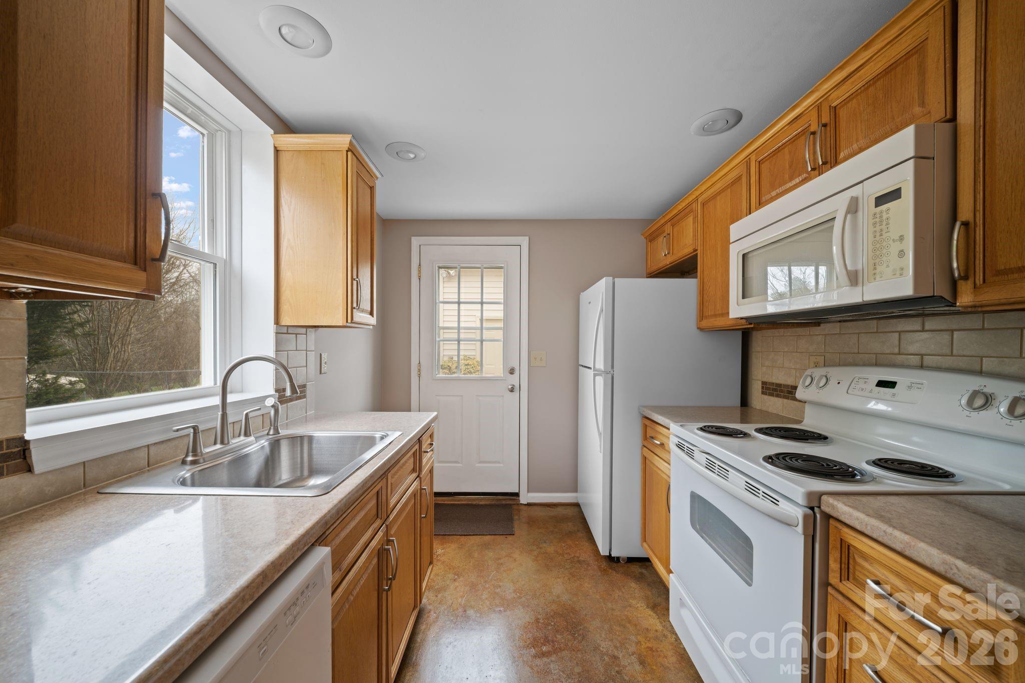 26 Cedar Hill Road — Asheville