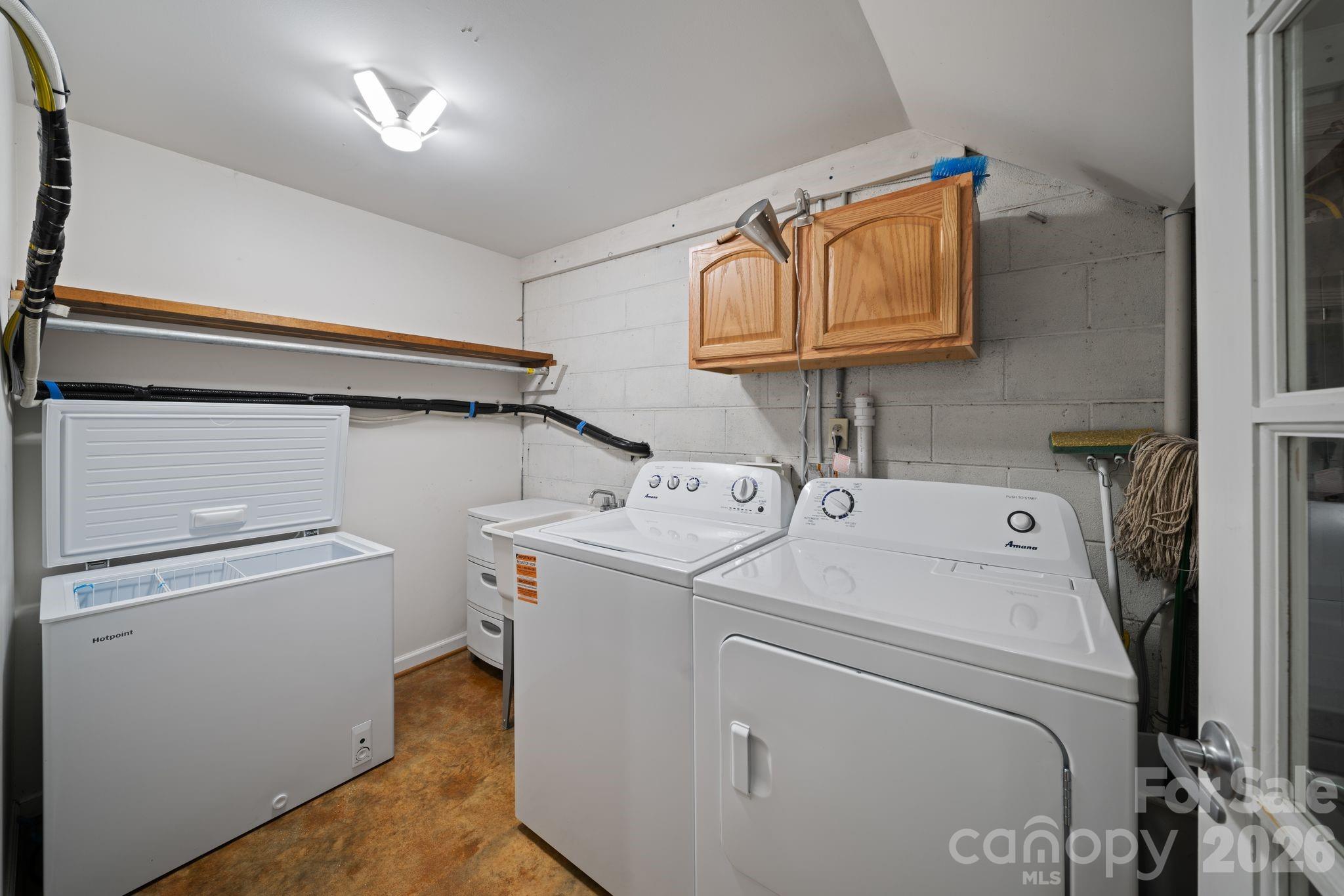 26 Cedar Hill Road — Asheville