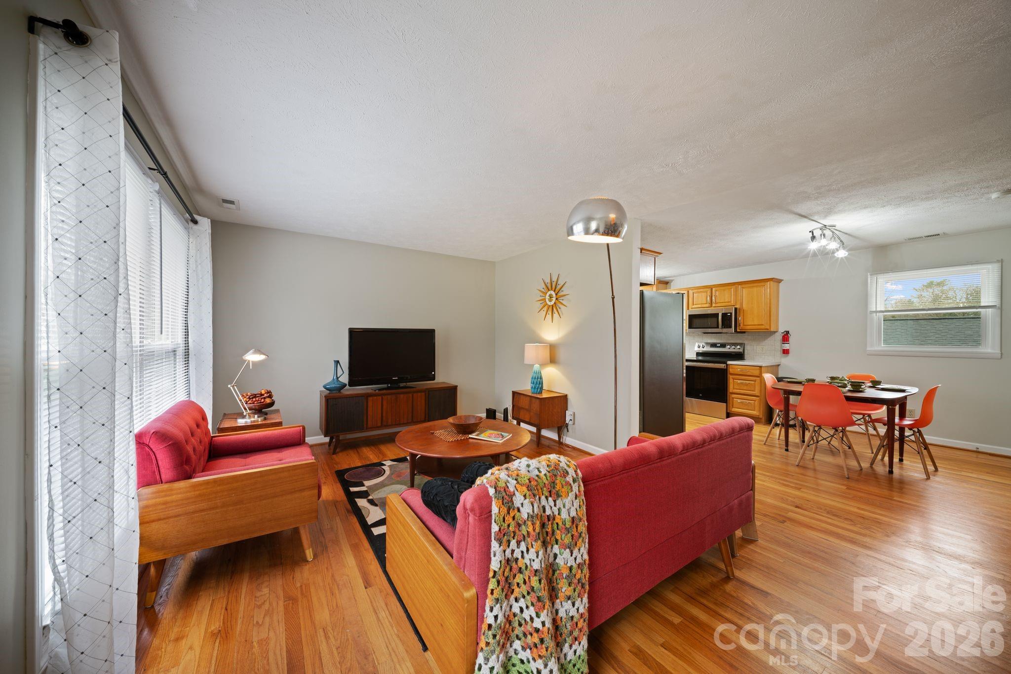 26 Cedar Hill Road — Asheville