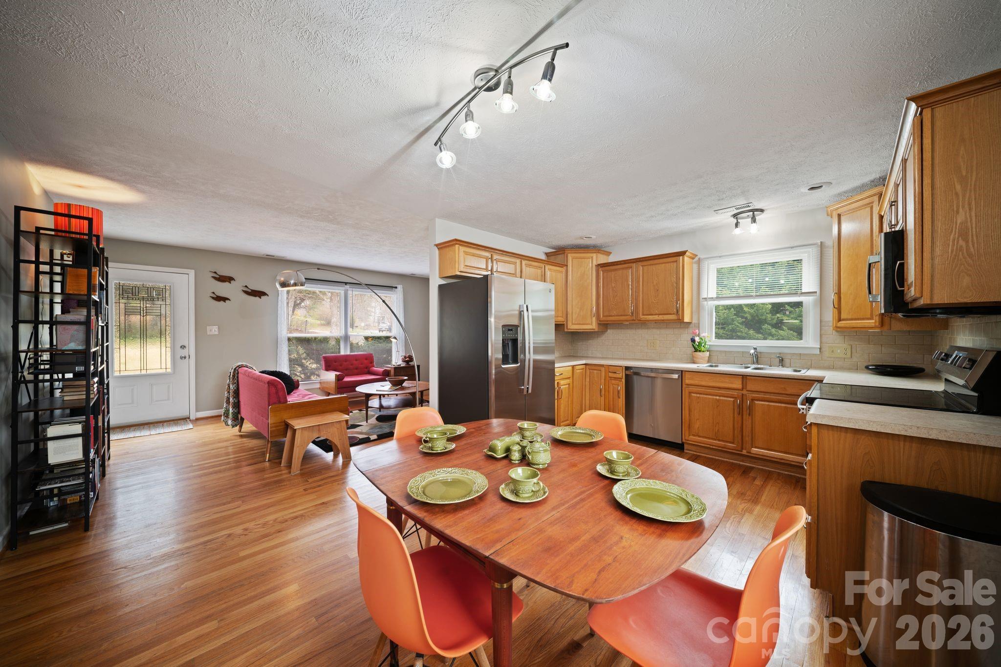 26 Cedar Hill Road — Asheville