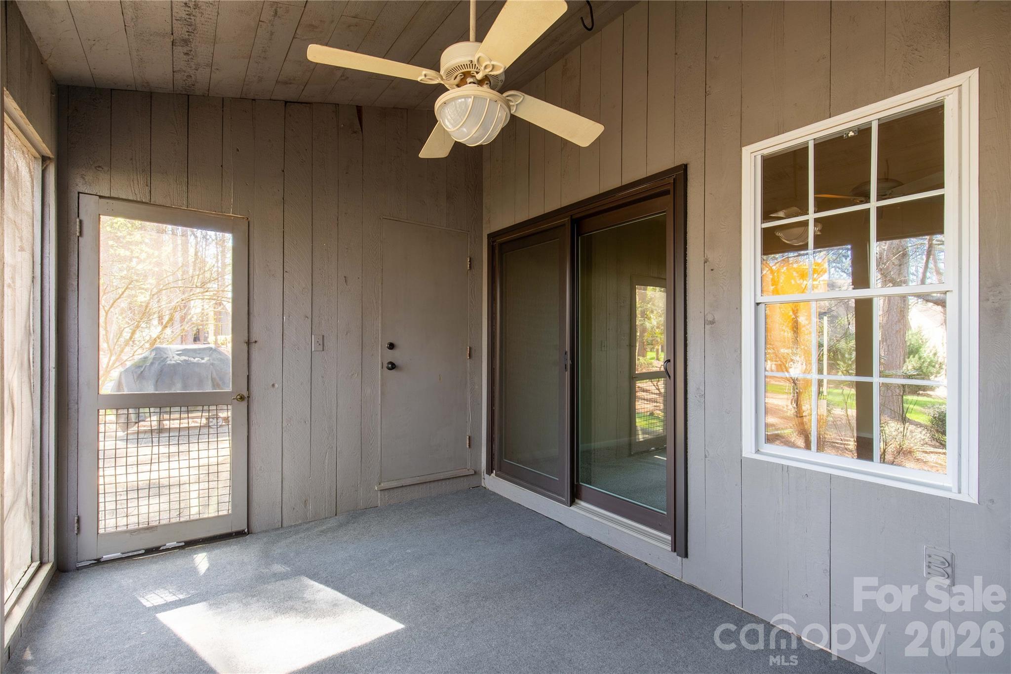 141 Greenridge Road — Clover