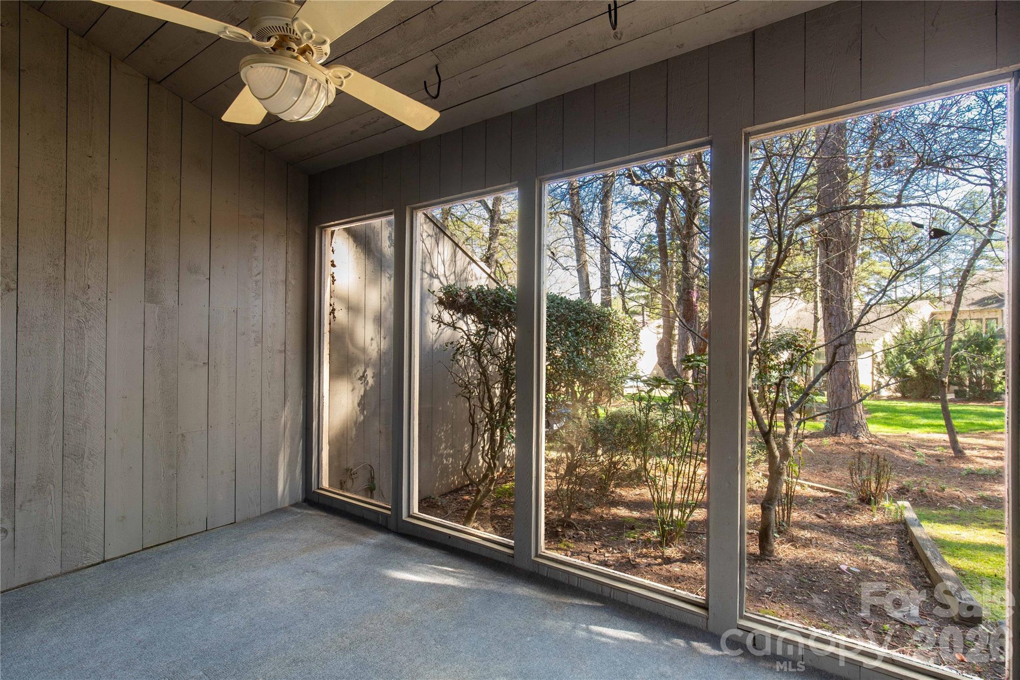 141 Greenridge Road — Clover