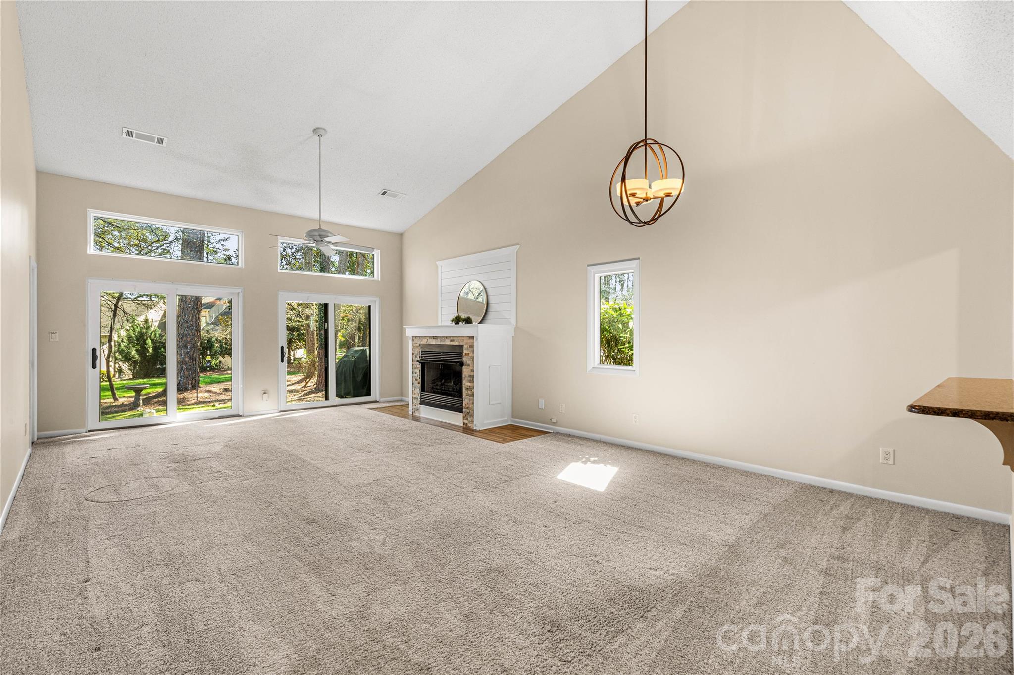 141 Greenridge Road — Clover