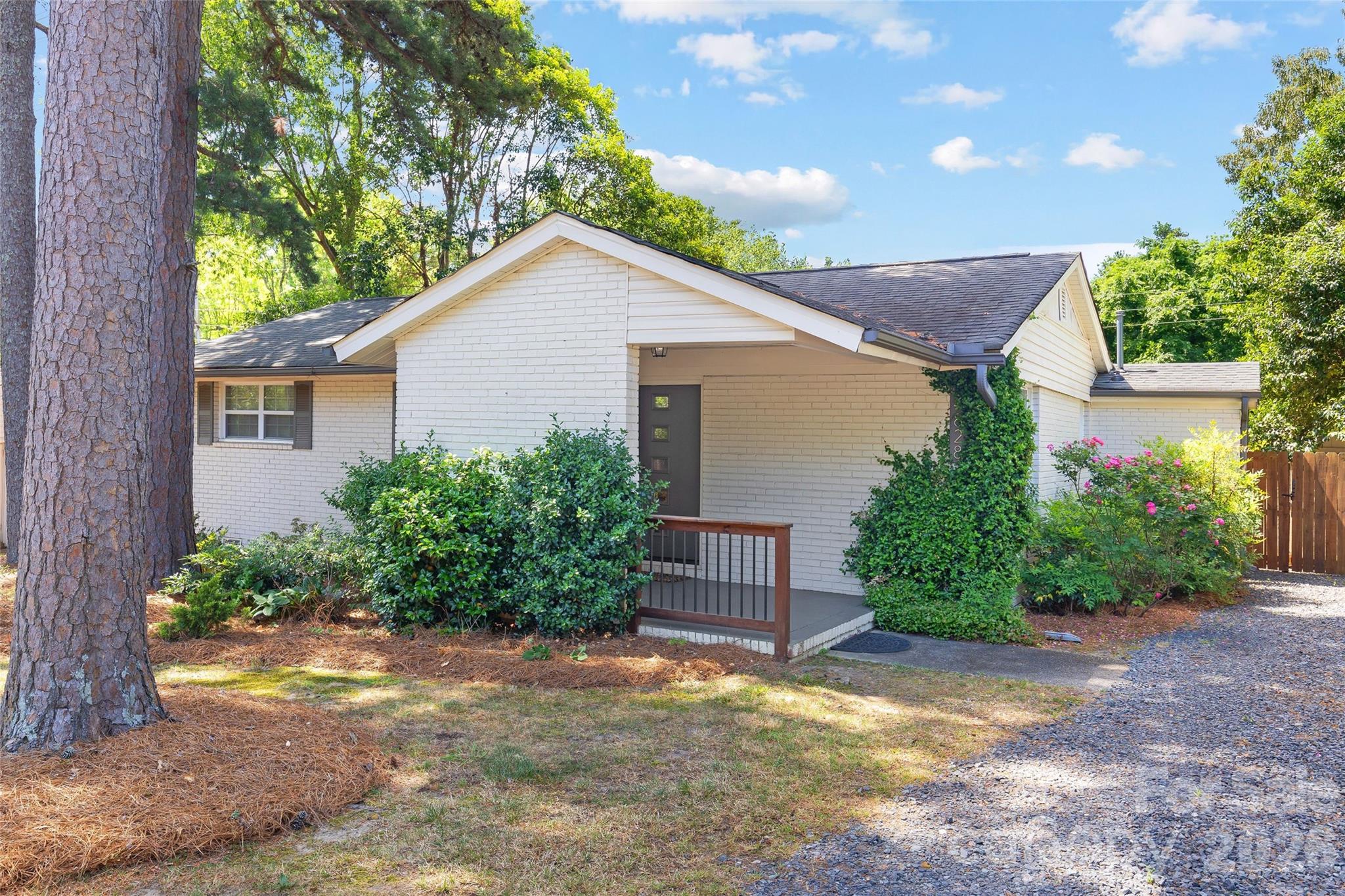 4828 Gilmore Drive — Charlotte