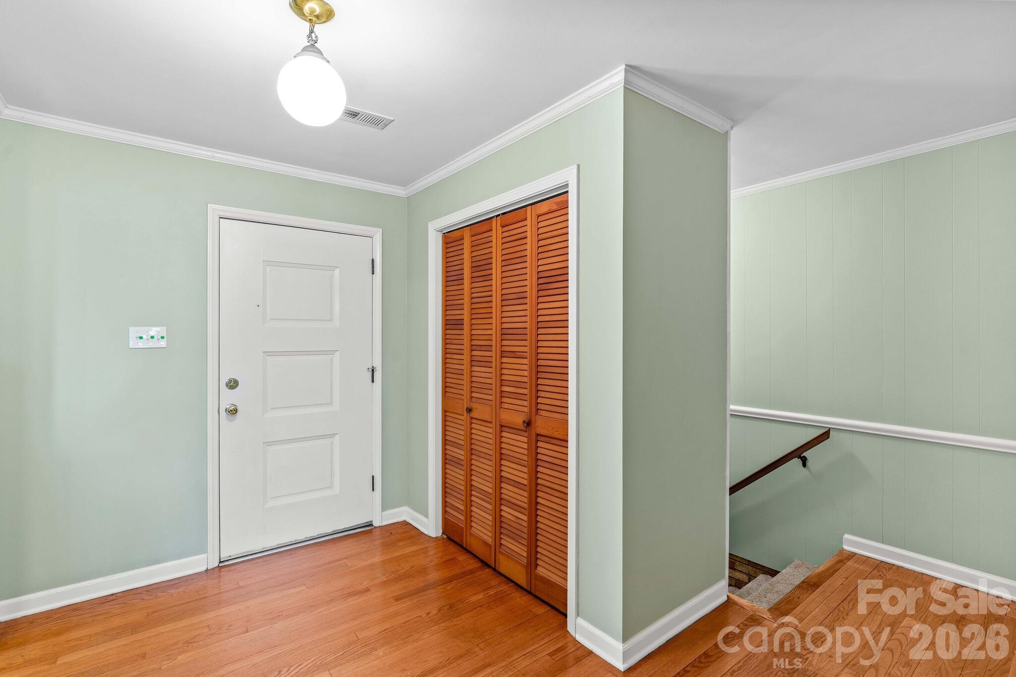 5075 Lakeview Drive — Salisbury