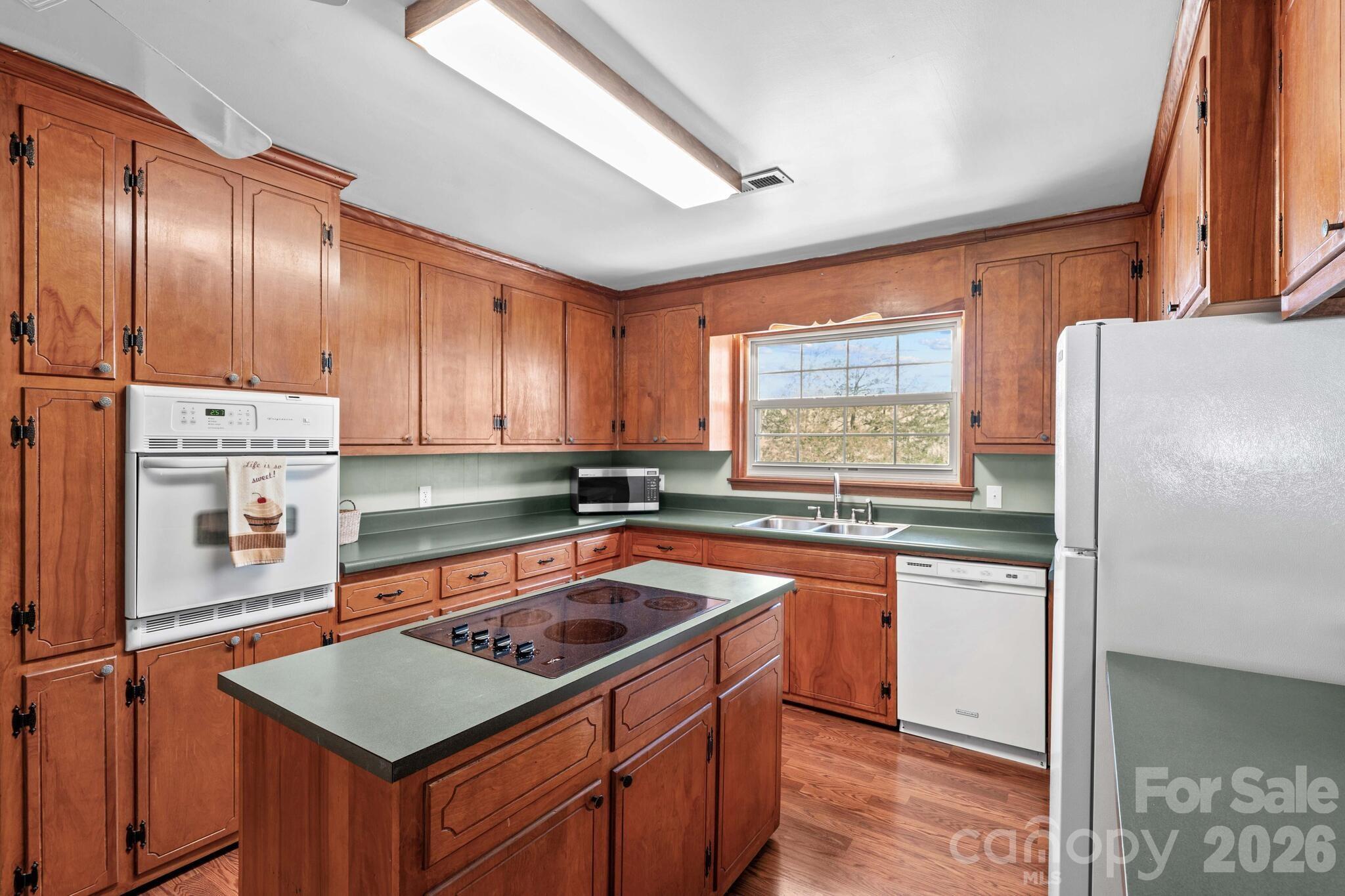 5075 Lakeview Drive — Salisbury