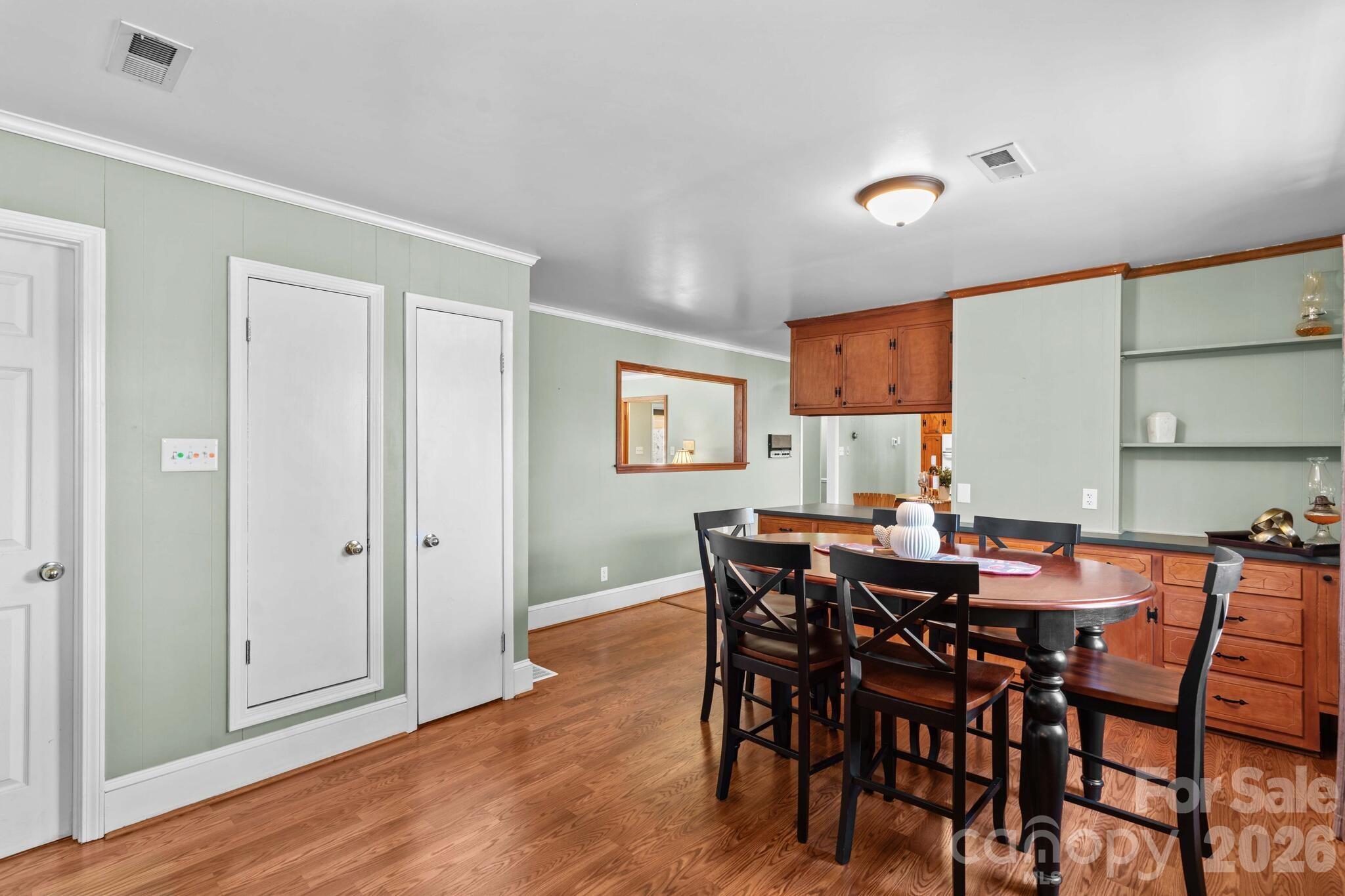5075 Lakeview Drive — Salisbury