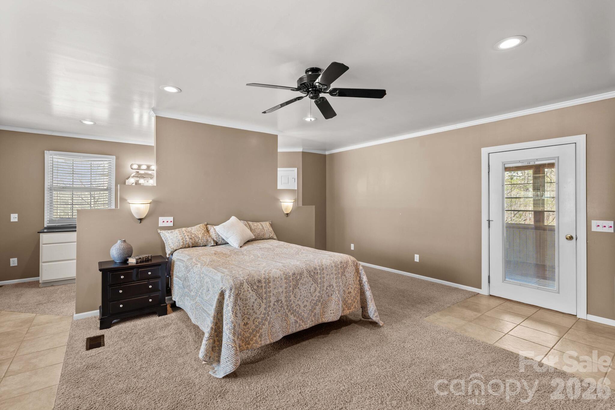 5075 Lakeview Drive — Salisbury