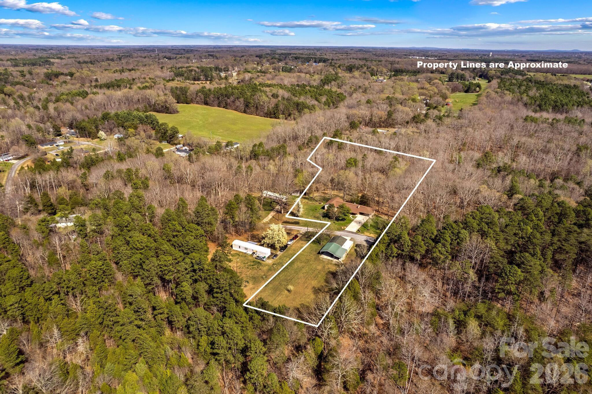 5075 Lakeview Drive — Salisbury