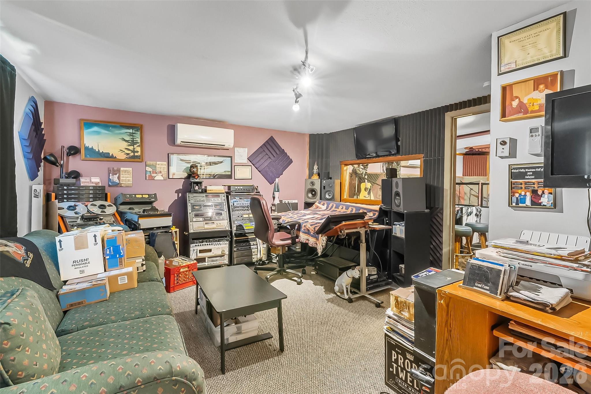 2706 Connelly Springs Road — Granite Falls