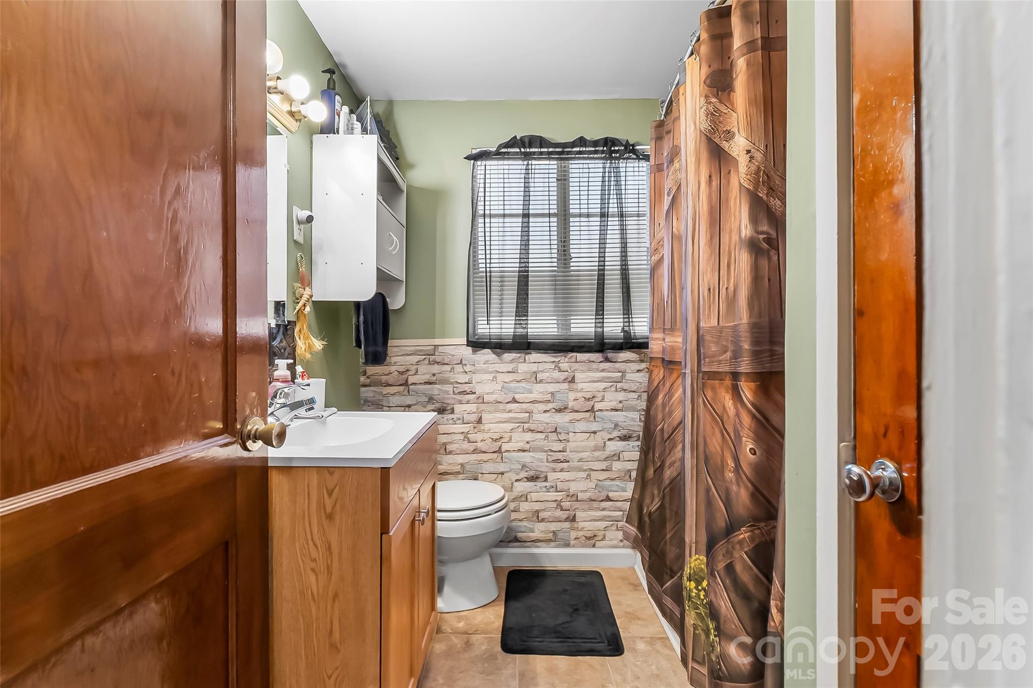 2706 Connelly Springs Road — Granite Falls