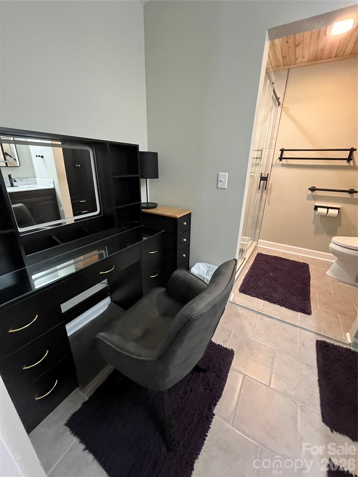 6525 Thamesmead Lane — Mint Hill