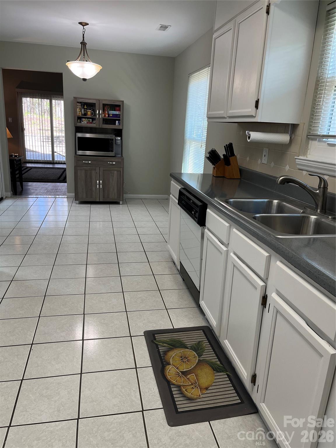 6525 Thamesmead Lane — Mint Hill