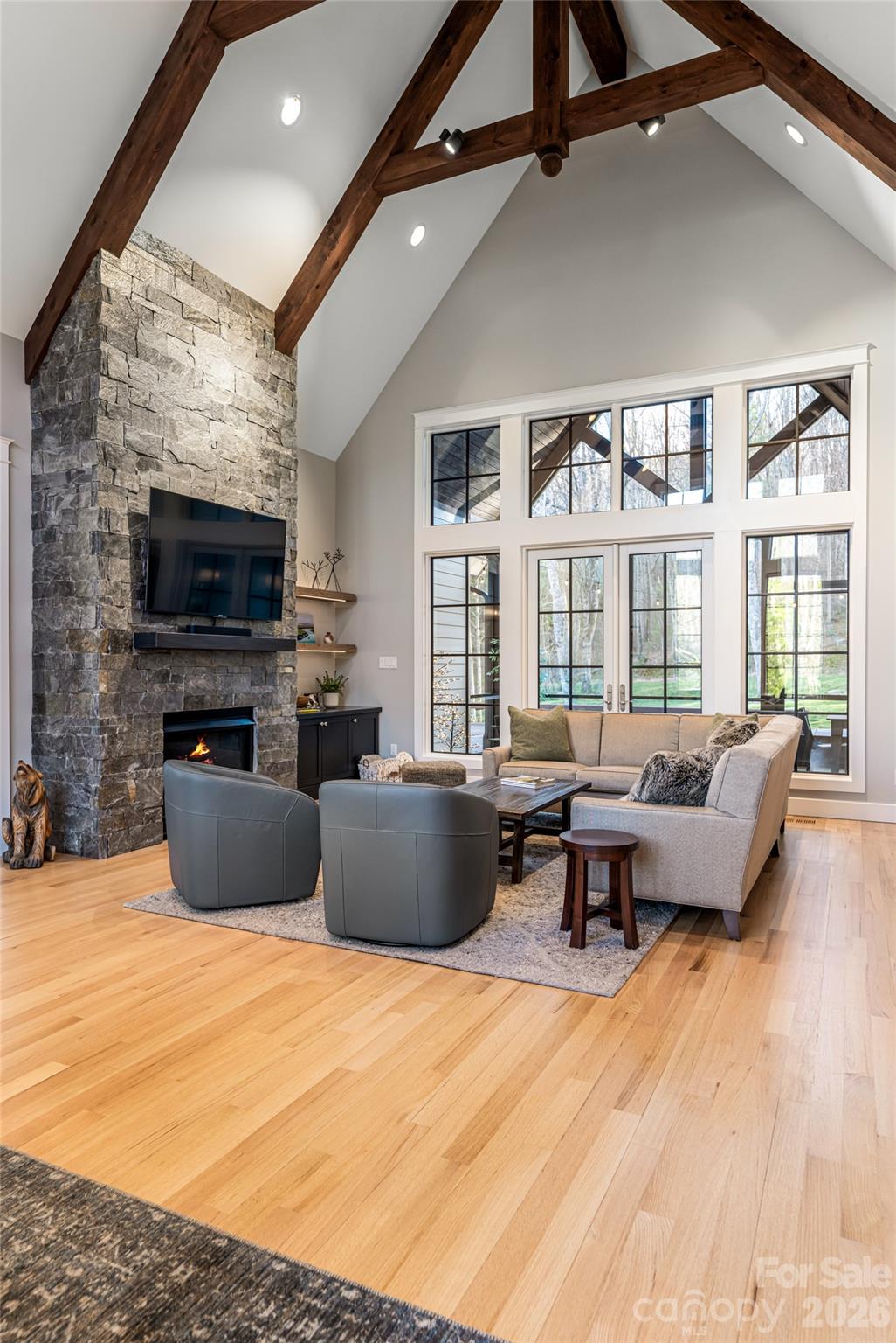 450 Barrington Drive — Asheville