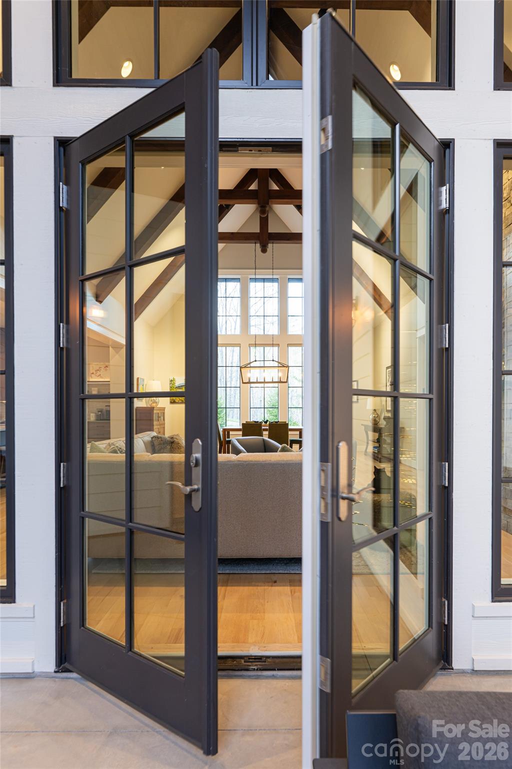 450 Barrington Drive — Asheville