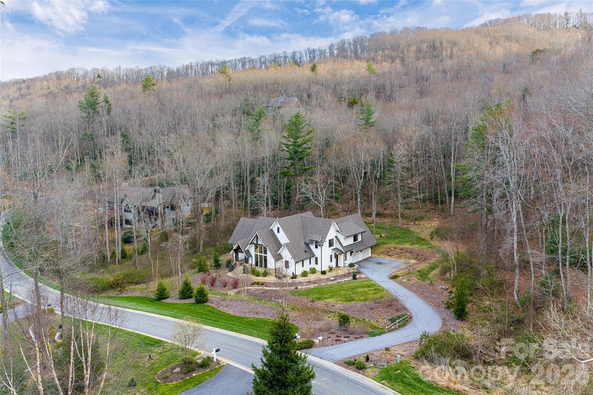 450 Barrington Drive — Asheville