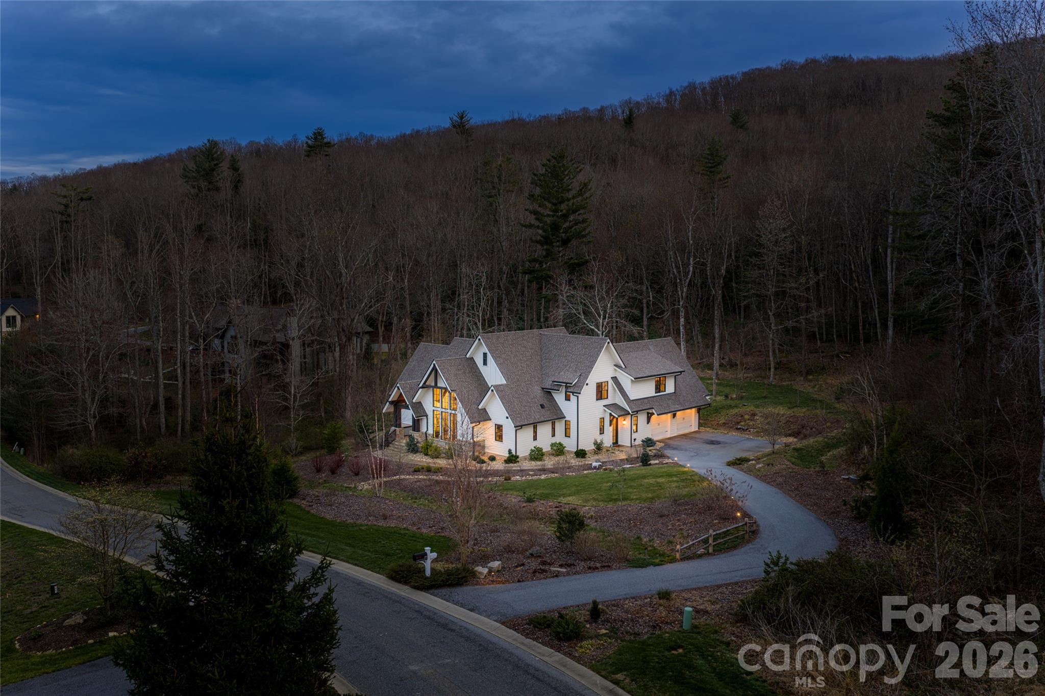 450 Barrington Drive — Asheville