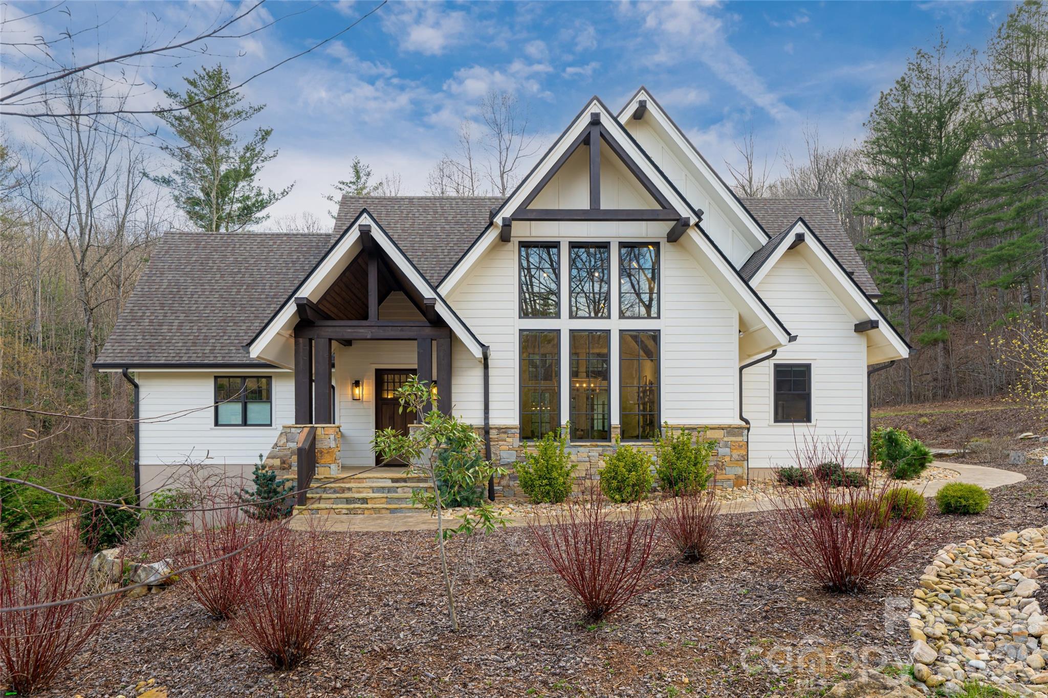 450 Barrington Drive — Asheville