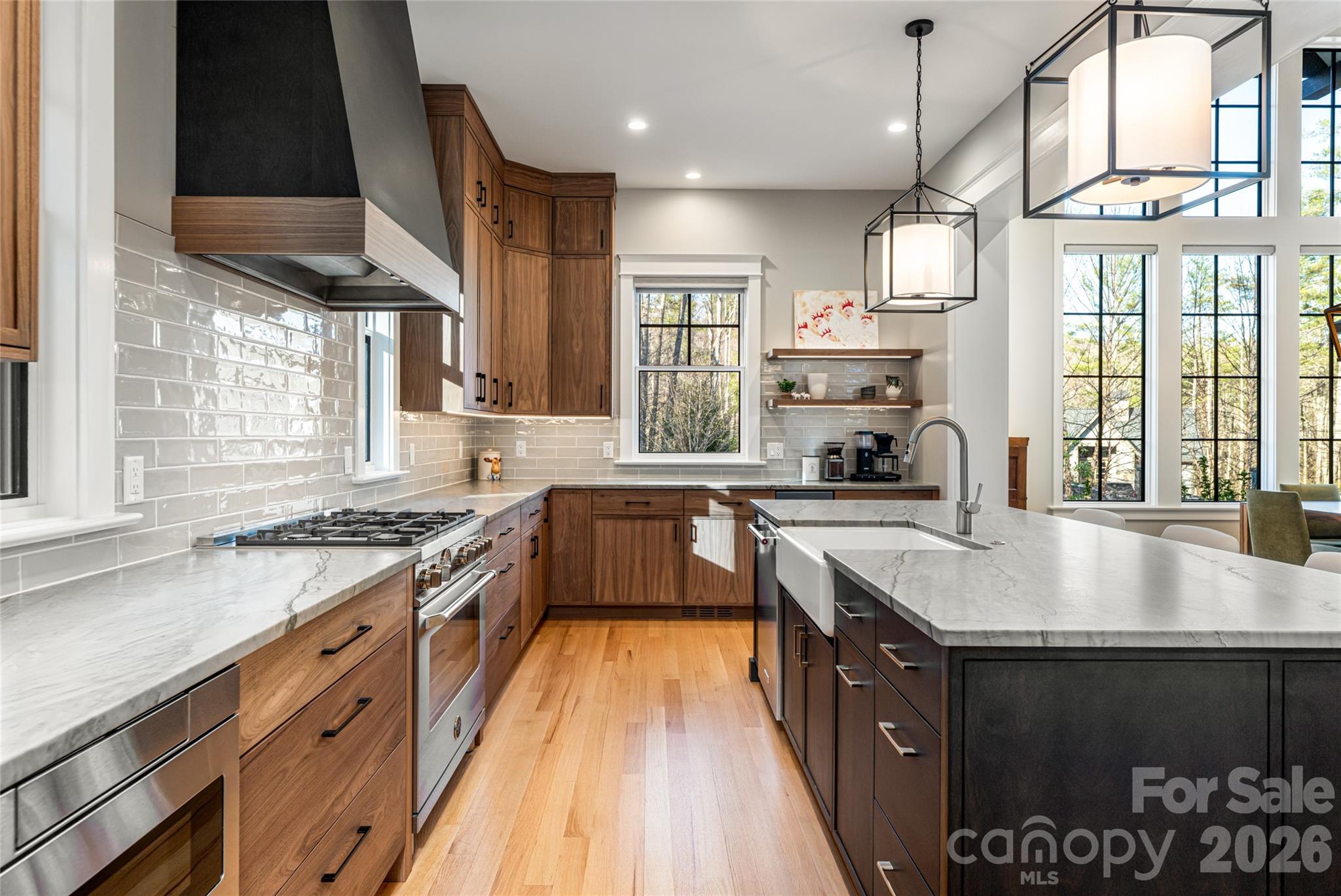 450 Barrington Drive — Asheville