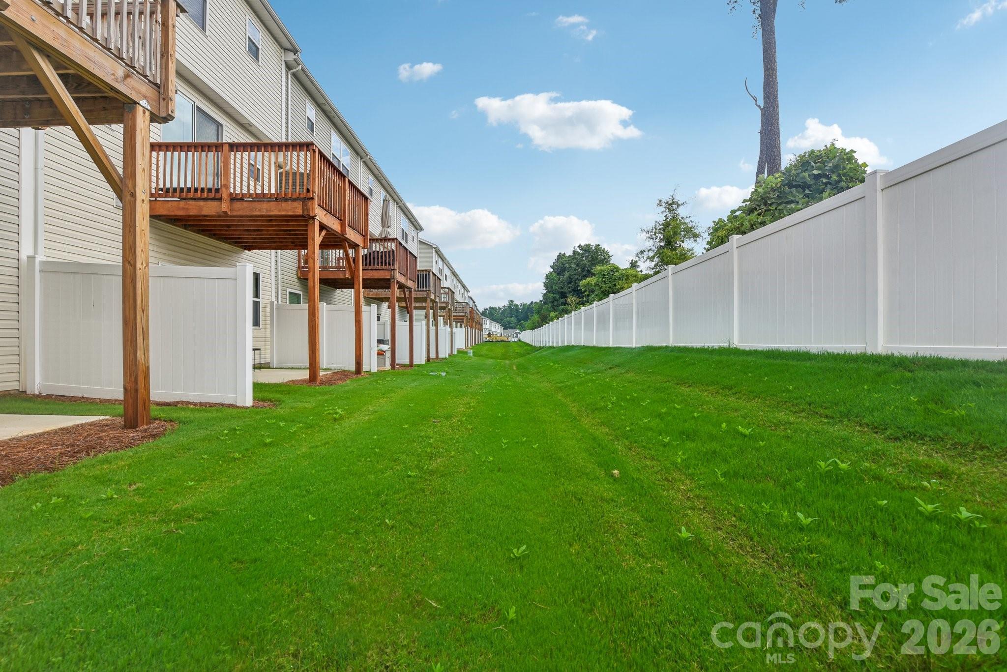 1134 Keydet Drive — Charlotte