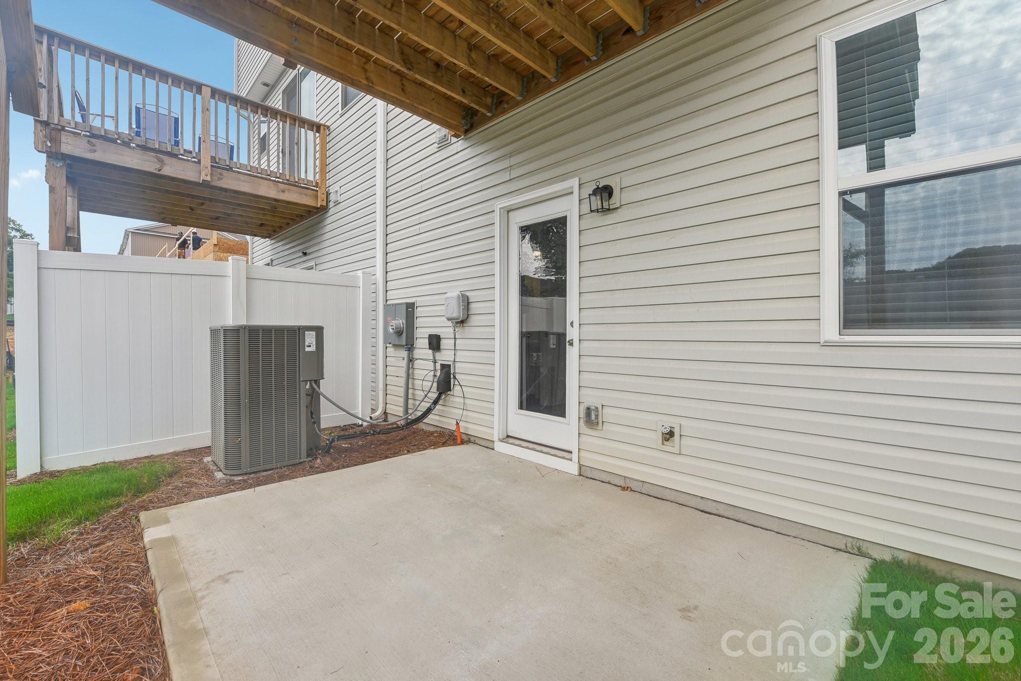 1134 Keydet Drive — Charlotte