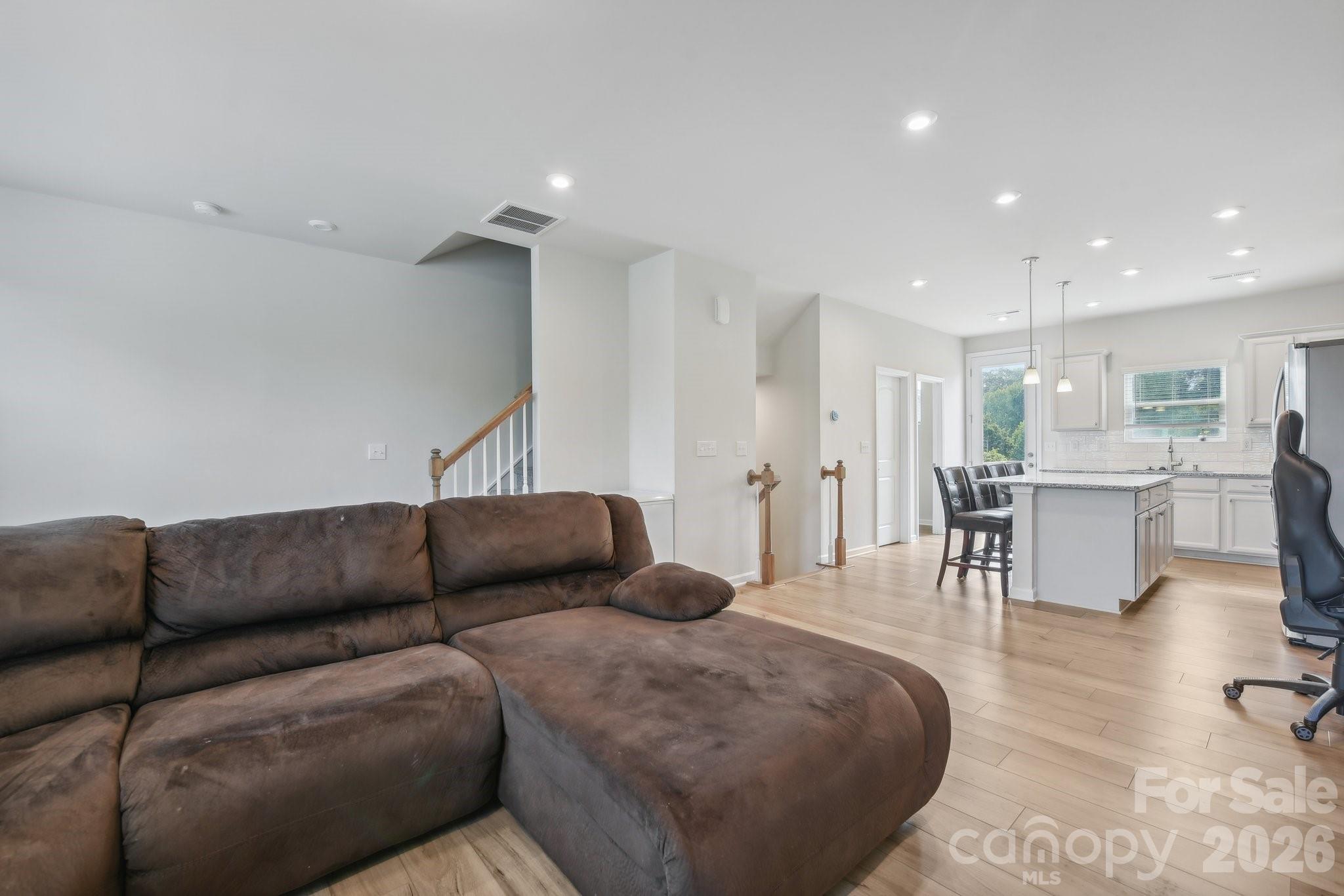 1134 Keydet Drive — Charlotte