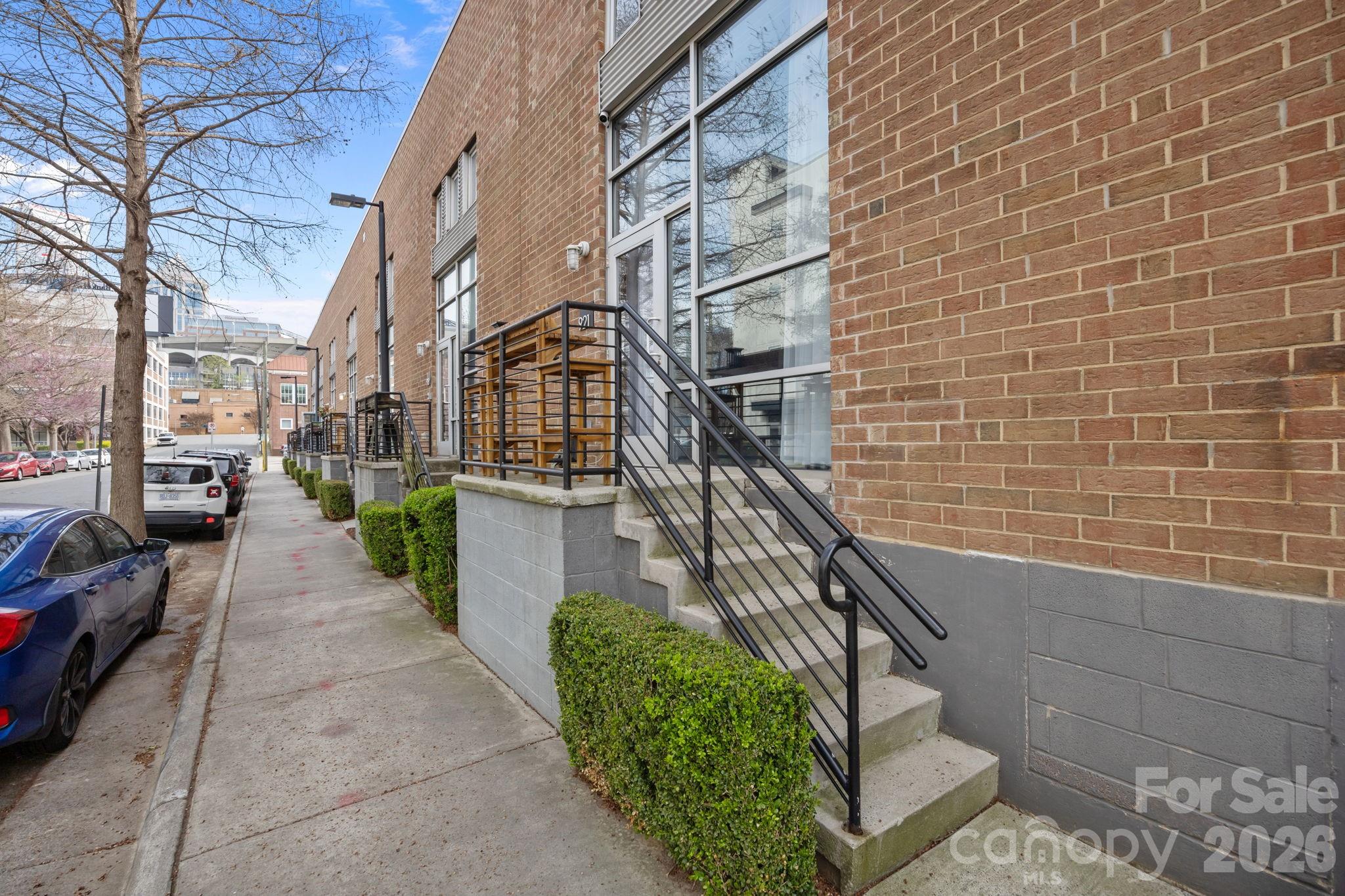 921 Westmere Avenue — Charlotte