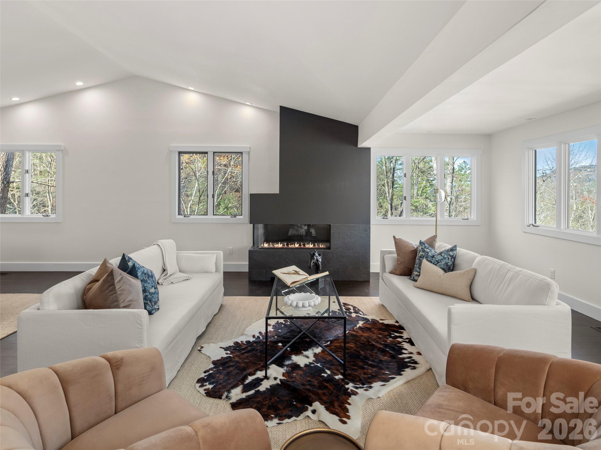 3501 Timber Trail — Asheville