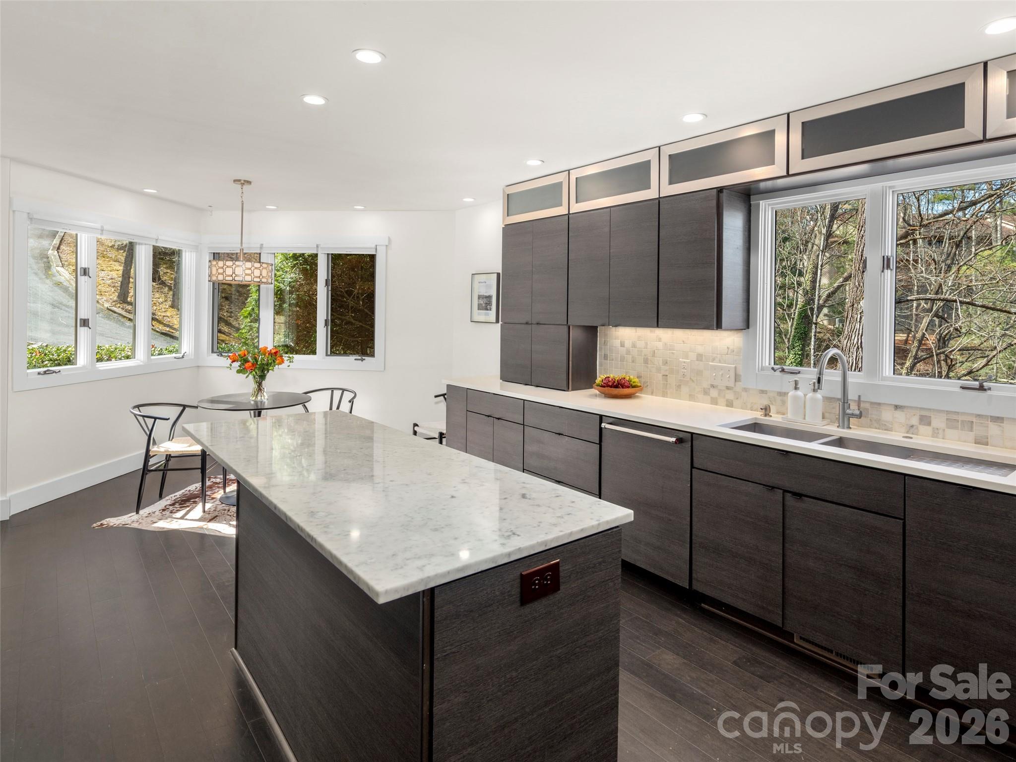 3501 Timber Trail — Asheville